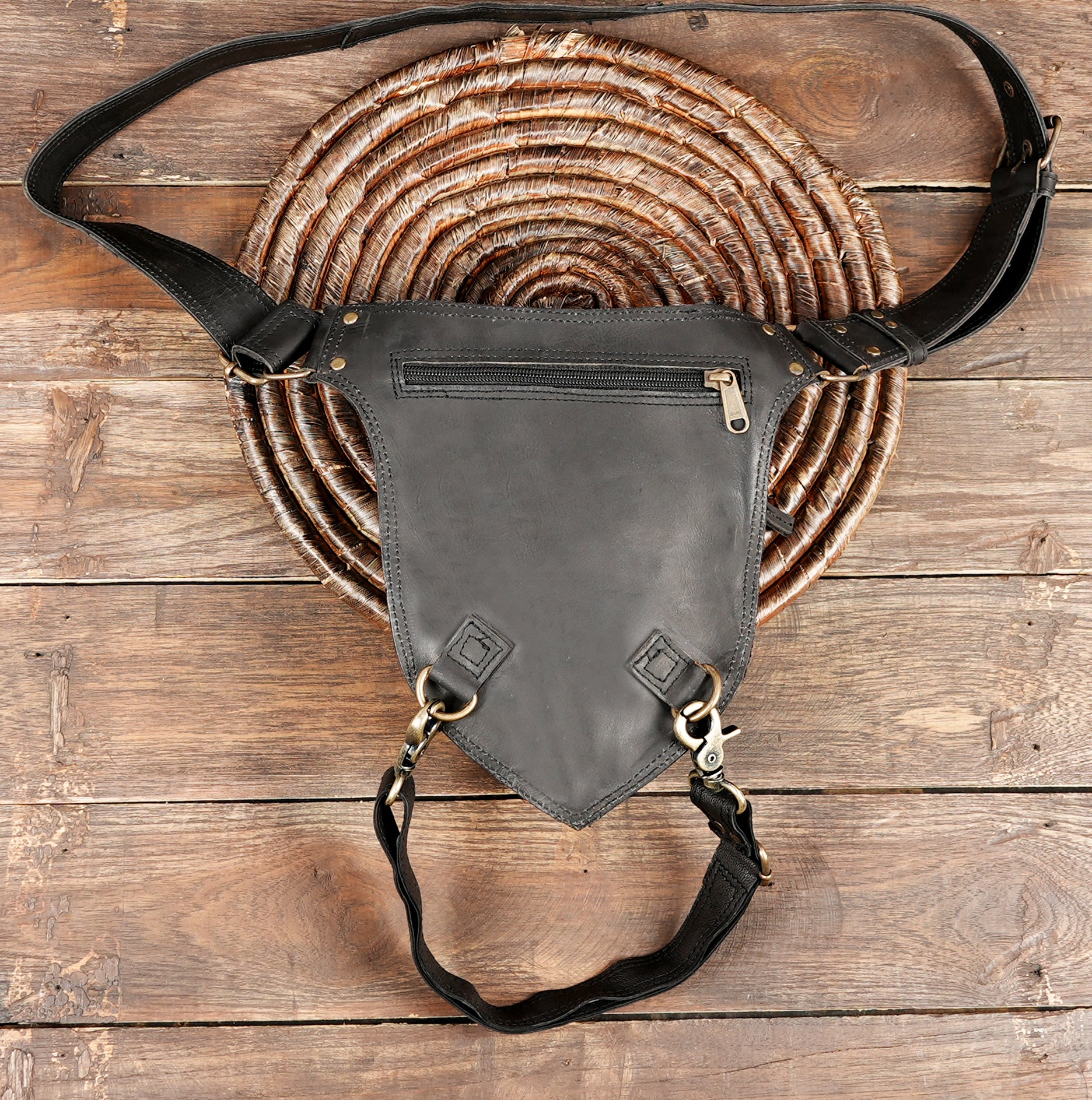 Festival-ready leg holster pouch for men and women AND  BACCK SIDE ZIPPER 