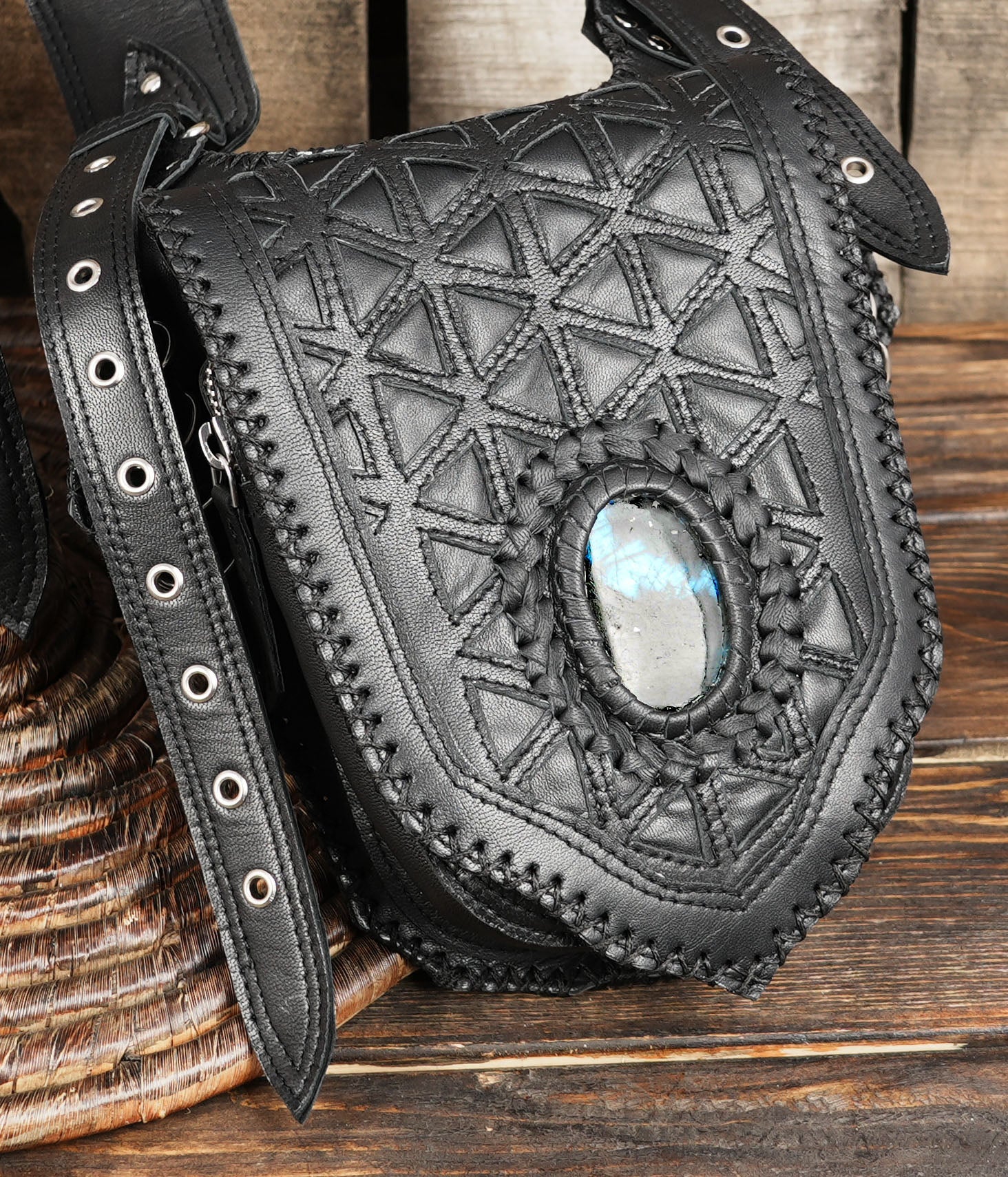 Steampunk-inspired double pocket holster bag for festivals and streetwear