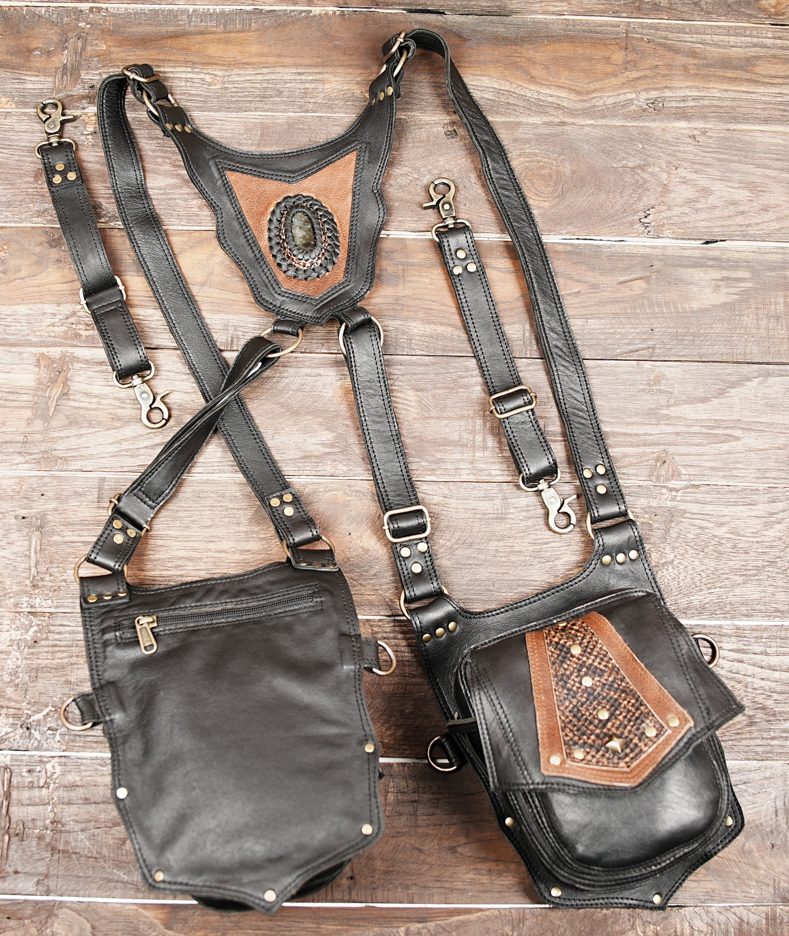 Festival-ready cotton holster bag with rustic steampunk look