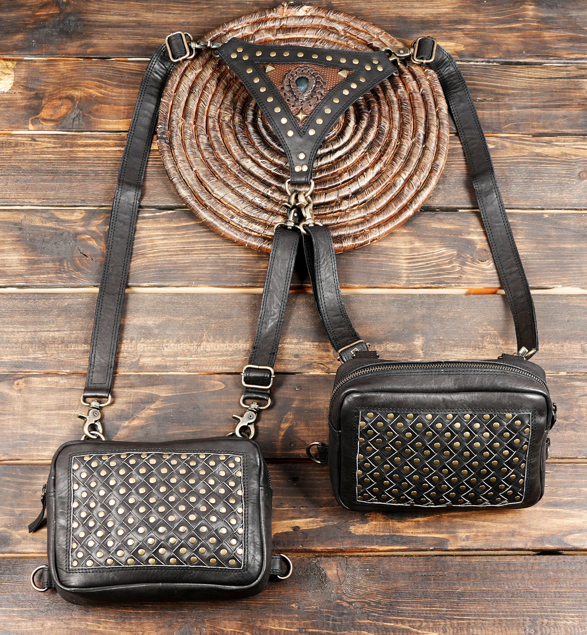 Handmade Leather Holster Bags, Vintage Hidden Belts, Mens & Women Pockets - Travel, Festival, Harness Bags Leather with metal lock 