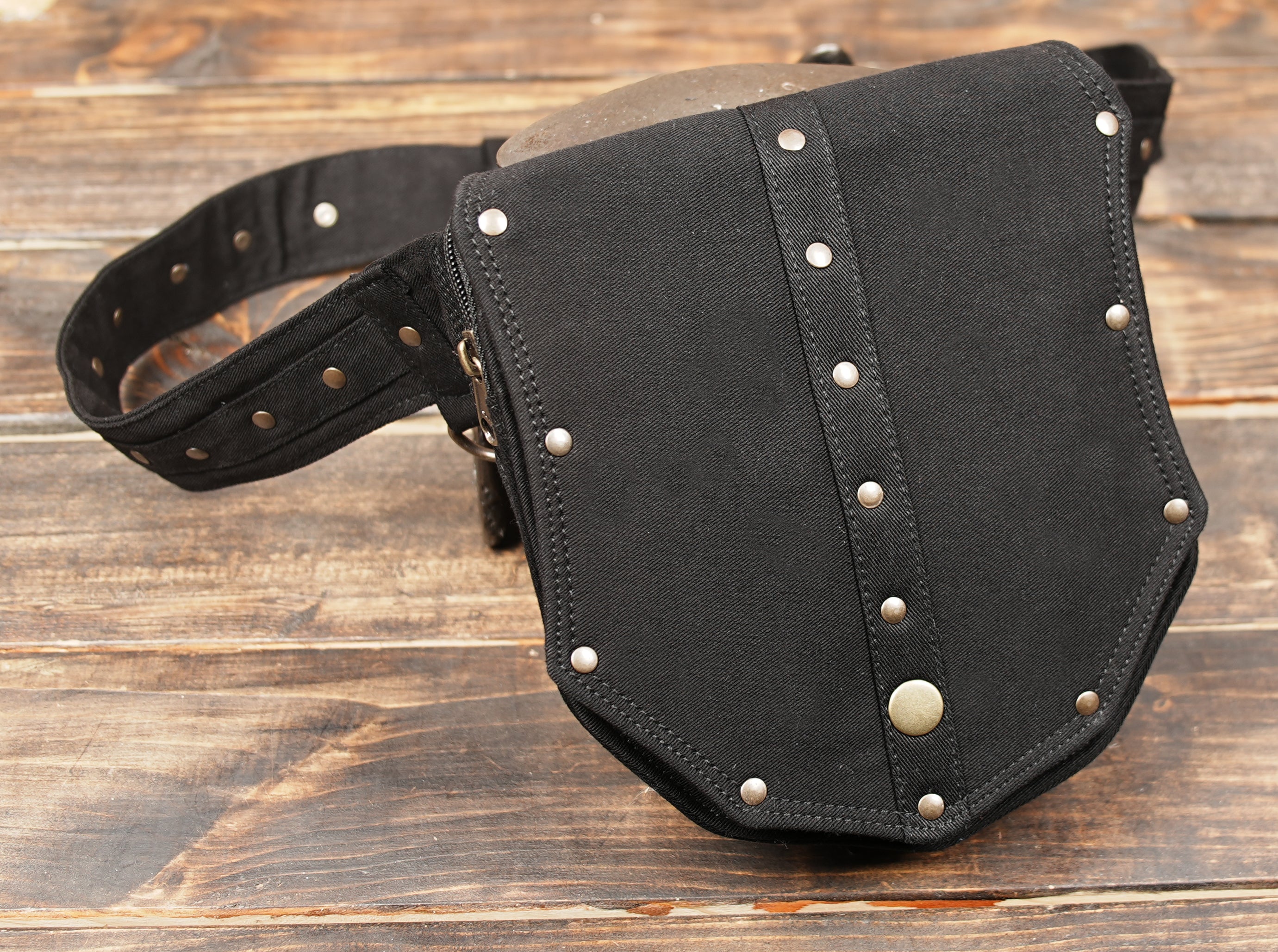 Rivet belt bag in black canvas for unisex festival wear
