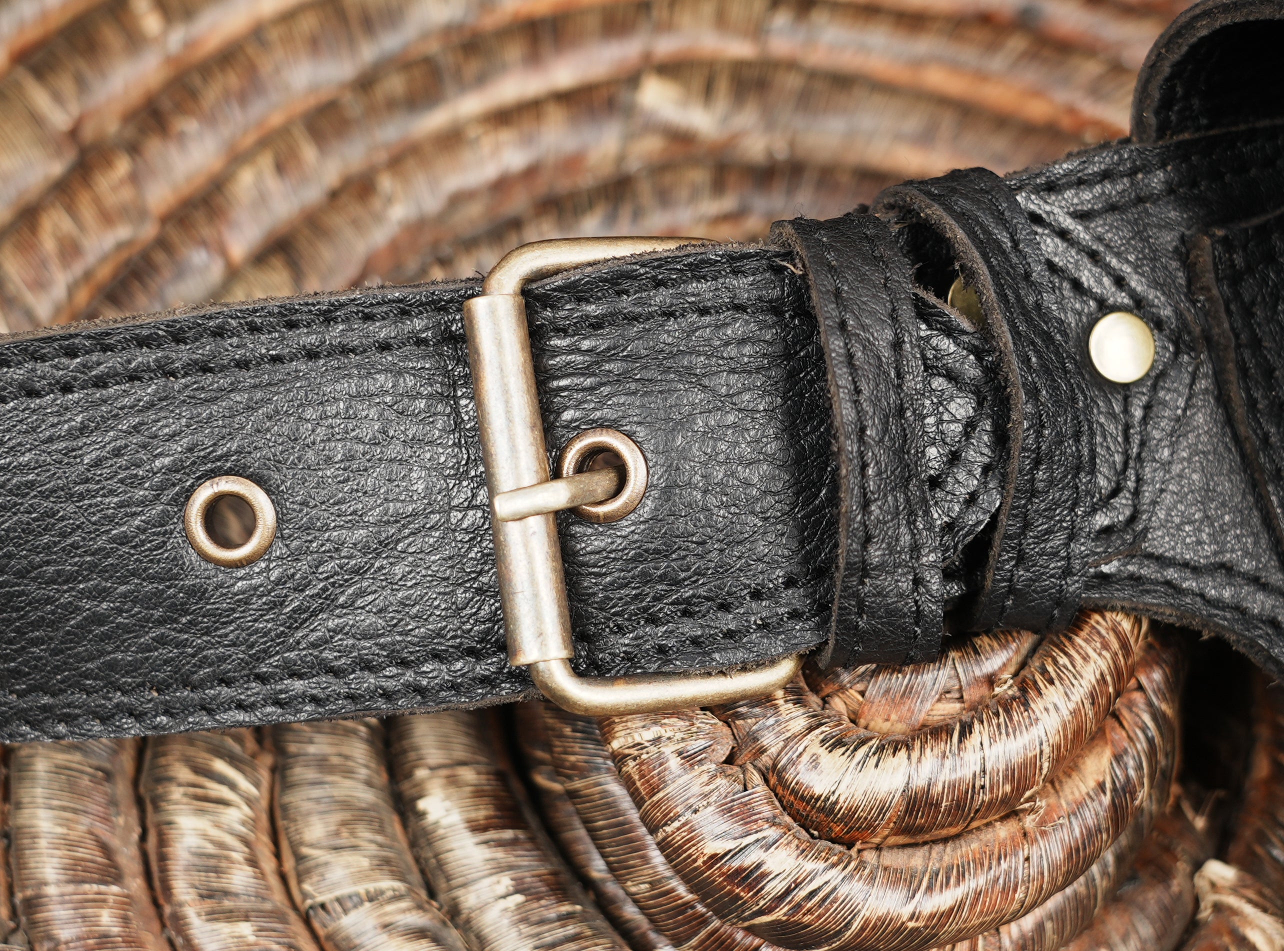 Black biker leather belt with detachable pouches