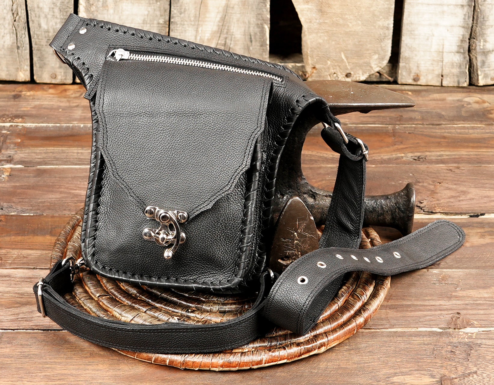 Leather Thigh Belt Bag: Festival Fanny Pack, Steampunk Biker Leg Strap with biker desgin 