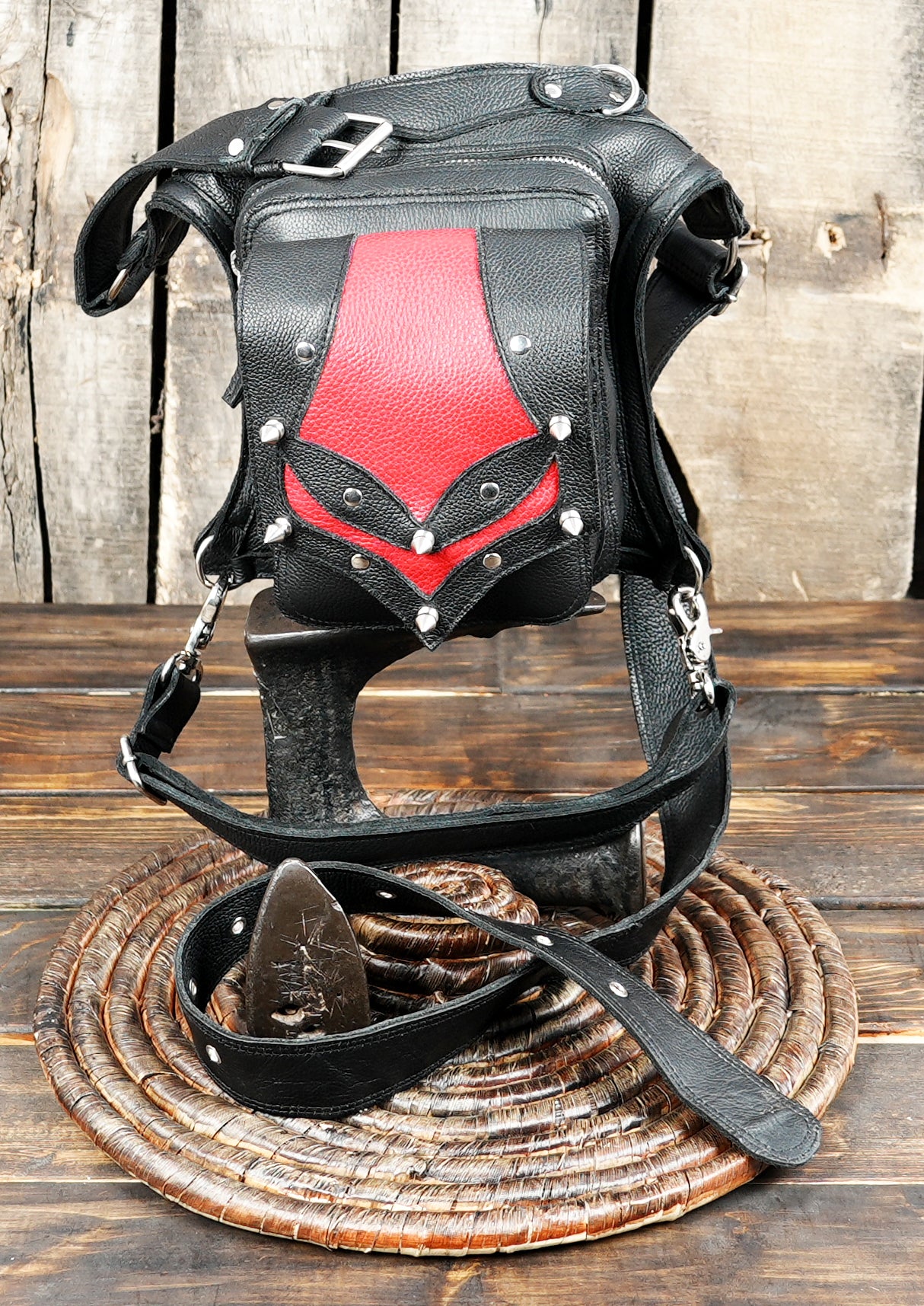 Functional and stylish leather waist thigh bag for festivals and travel