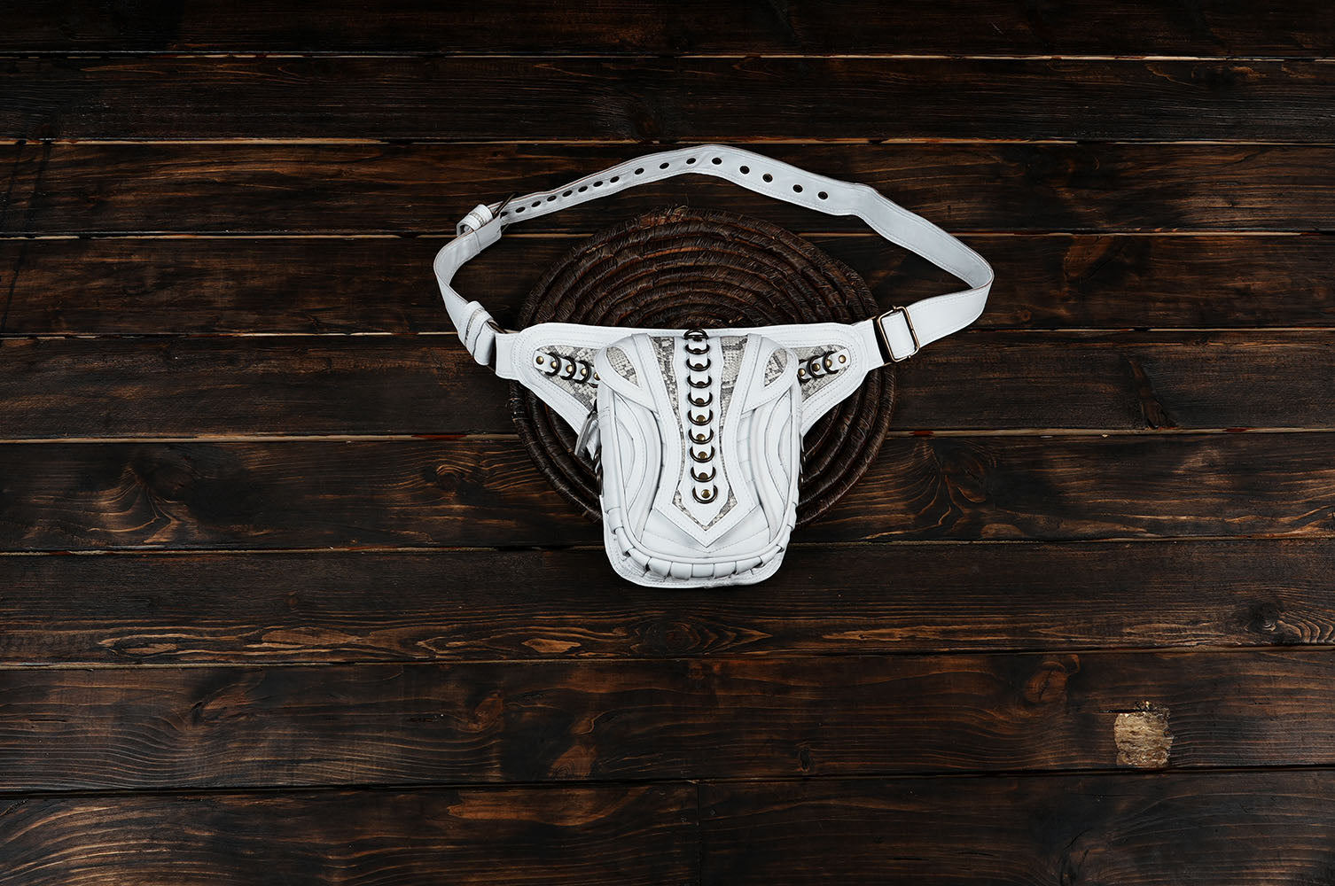 Unisex utility belt pouch in premium black leather with ring detailing