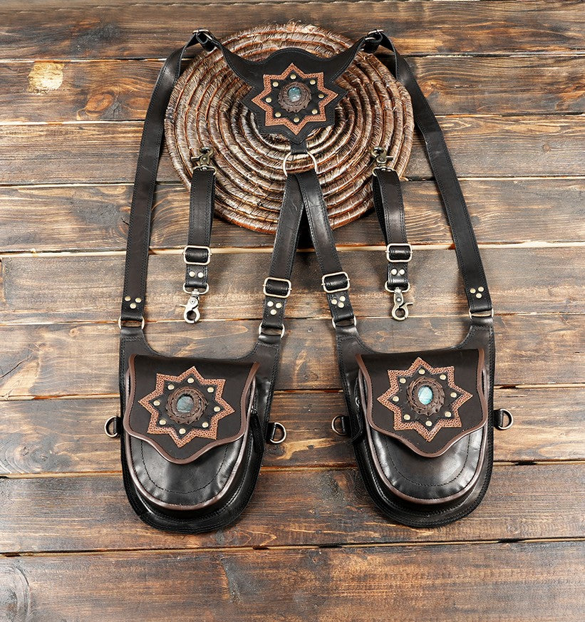 Double pocket cowboy-style leather harness bag for festivals