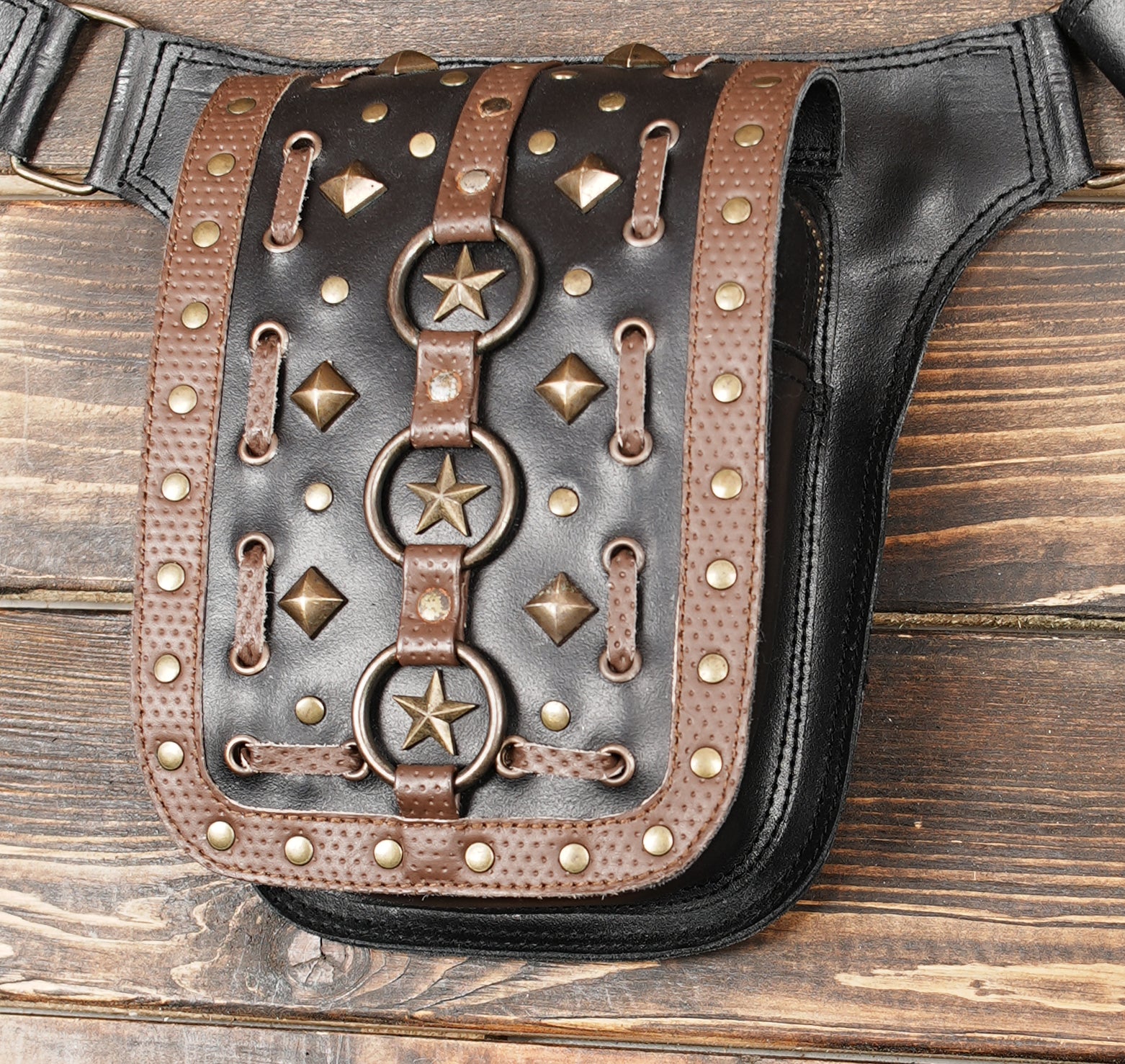 Adjustable leather hip pouch with buckle strap