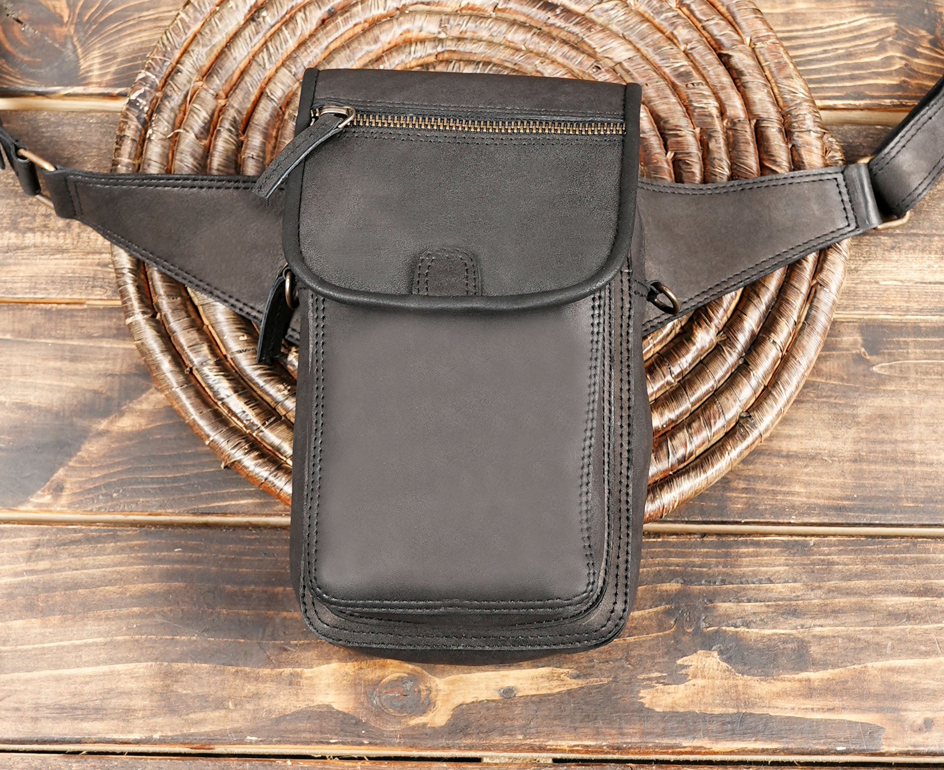 トライバル＆ボヘミアンレザーウエストポーチ（LT-AB-WB-6208）