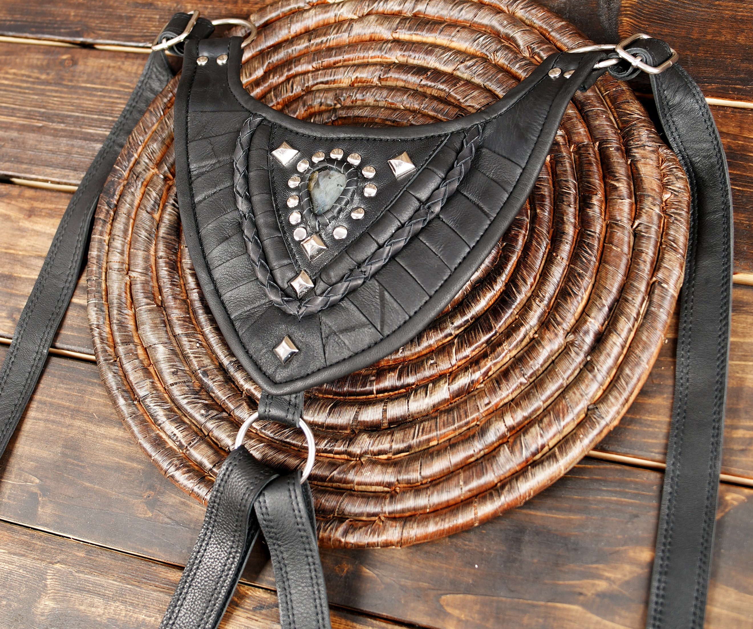 Handcrafted Premium Leather Unique Dual Pouch Design  (LT-NS-HLS-6004)