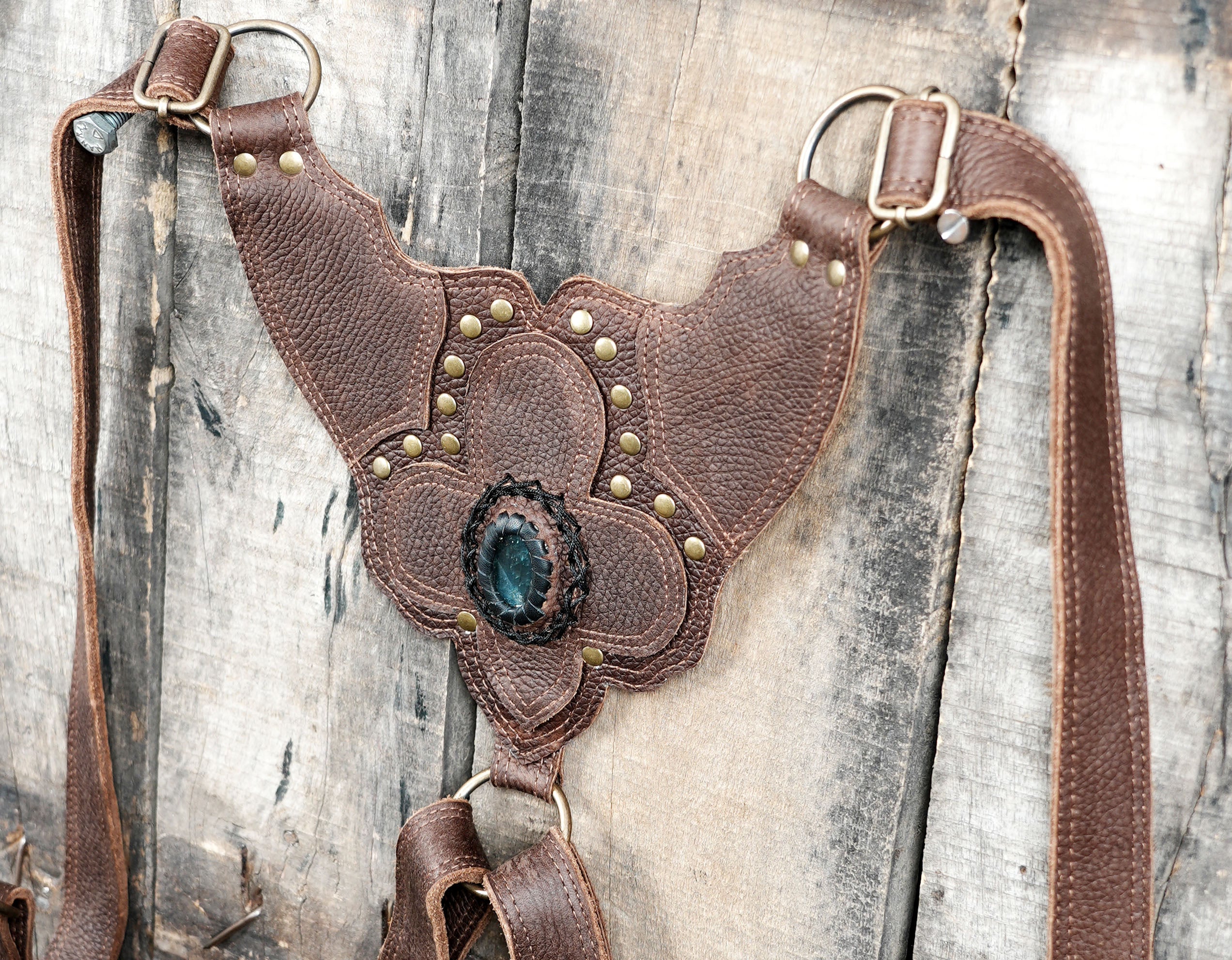 Double pouch leather holster bag for festivals and travel