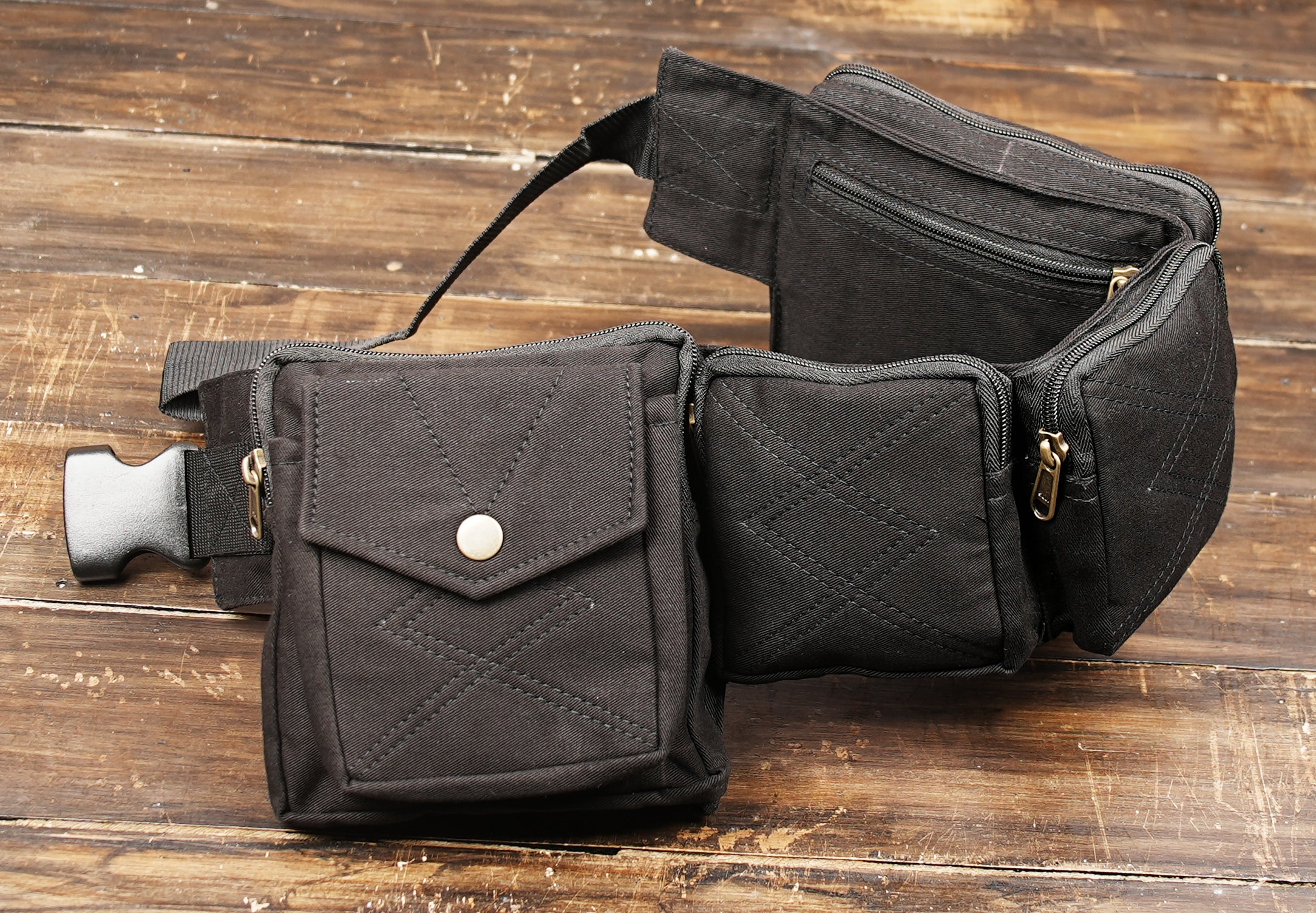 Fashion Gothic Patent Leather Waist Bag 