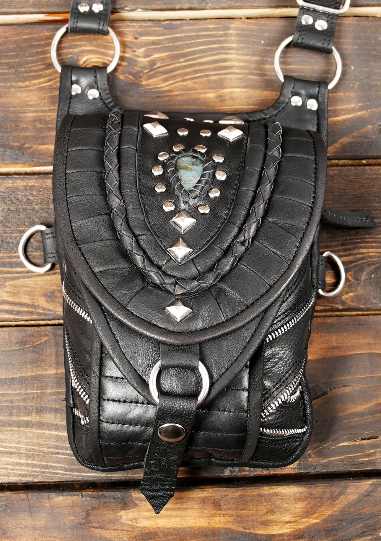 Handcrafted Premium Leather Unique Dual Pouch Design  (LT-NS-HLS-6004)