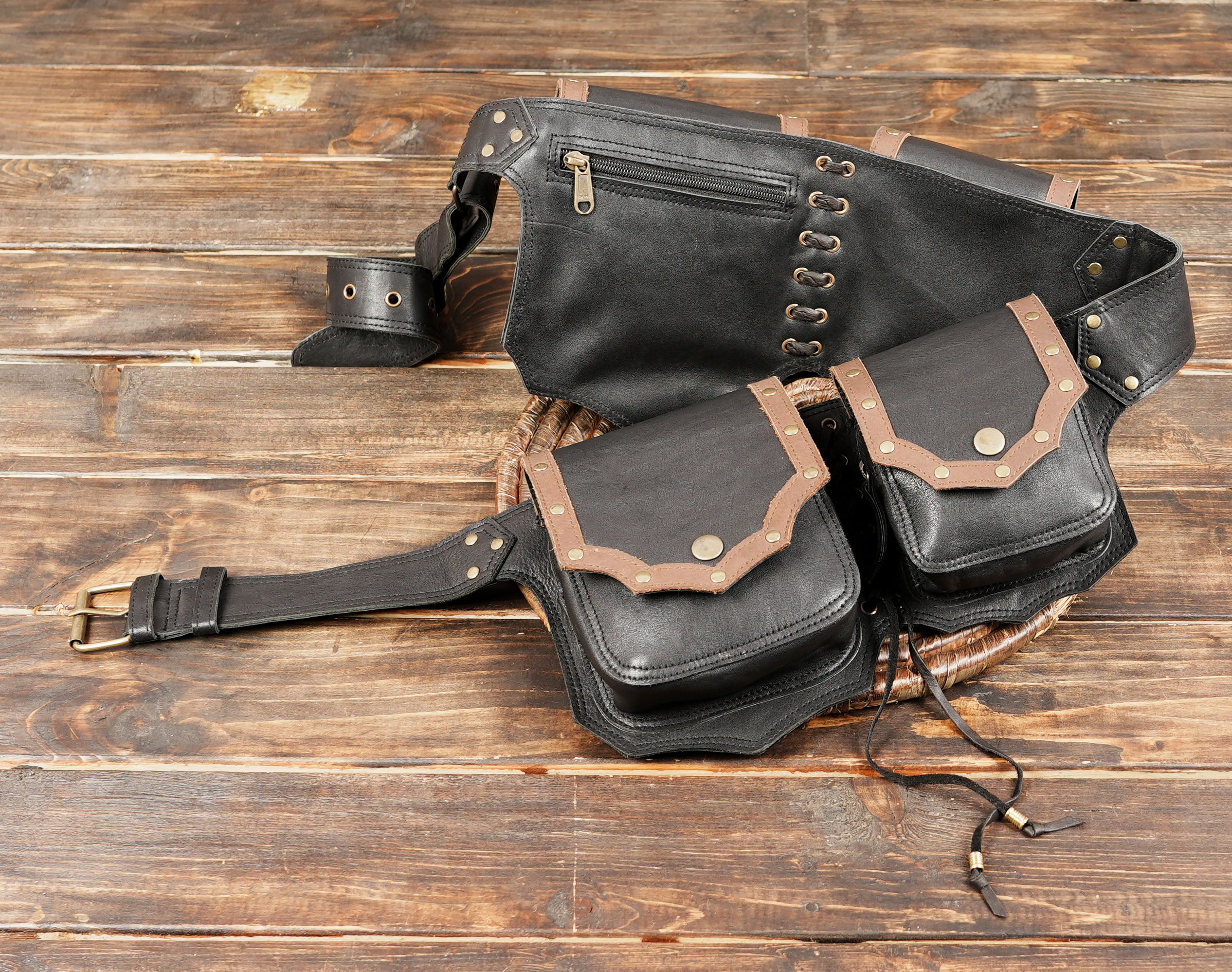 ハンドメイドレザーユーティリティベルト（LT-AB-WB-6091）