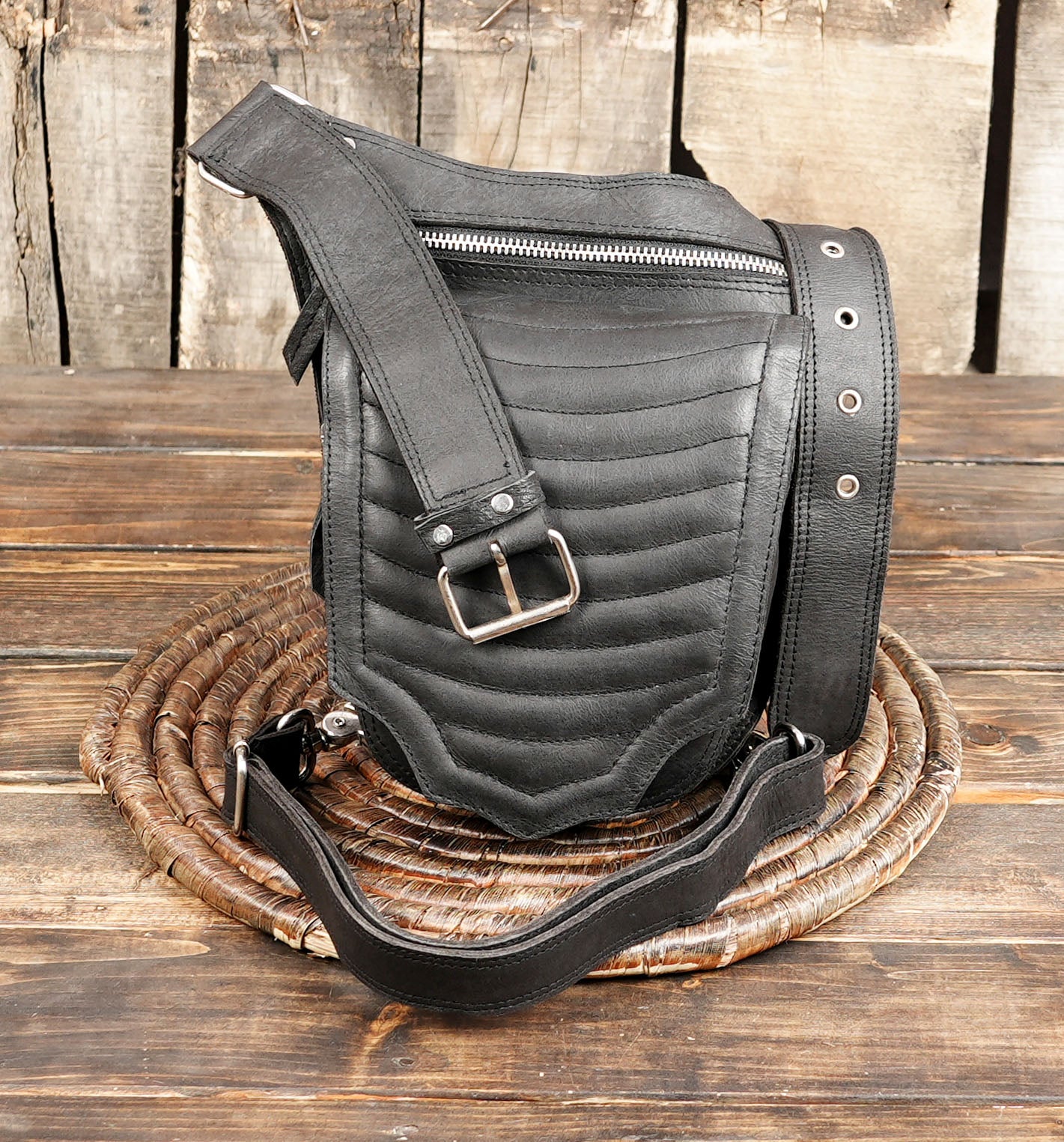 Minimal Black Leather Thigh Bag | Utility Belt for Men Women (LT-NS-WBTS-6025)