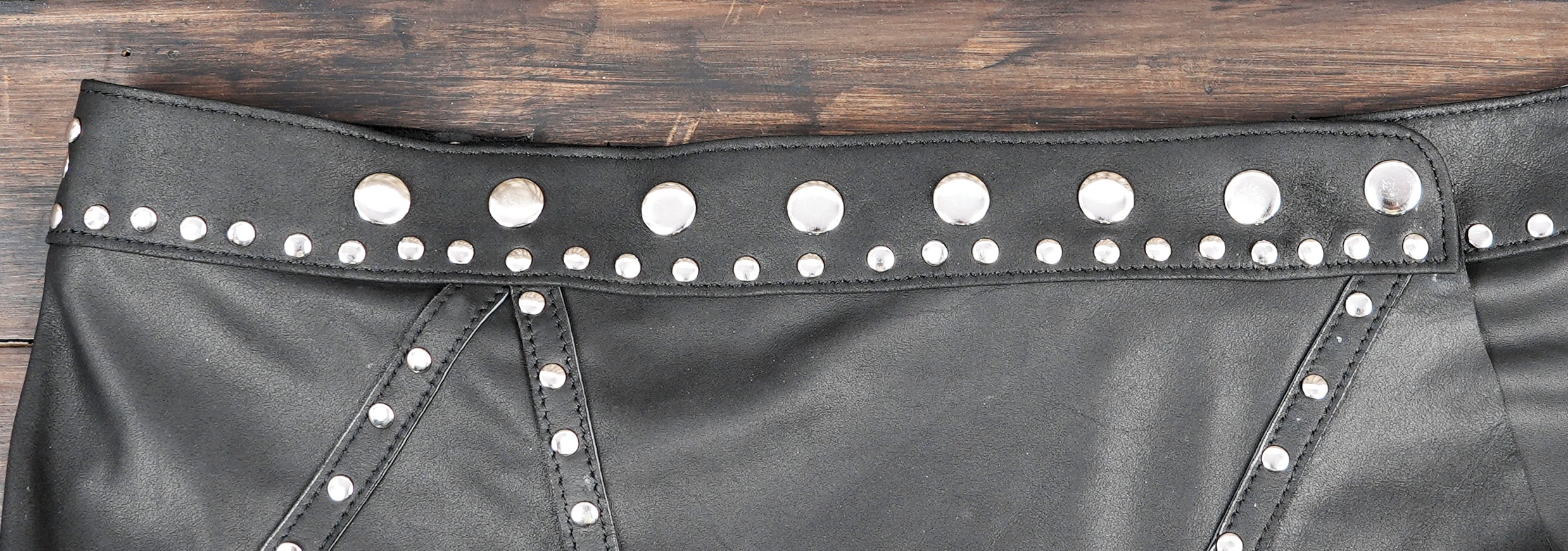 Handmade Leather Skirt Belt – Gothic, Boho & Festival Fashion (LT/NS/SKT/6012)