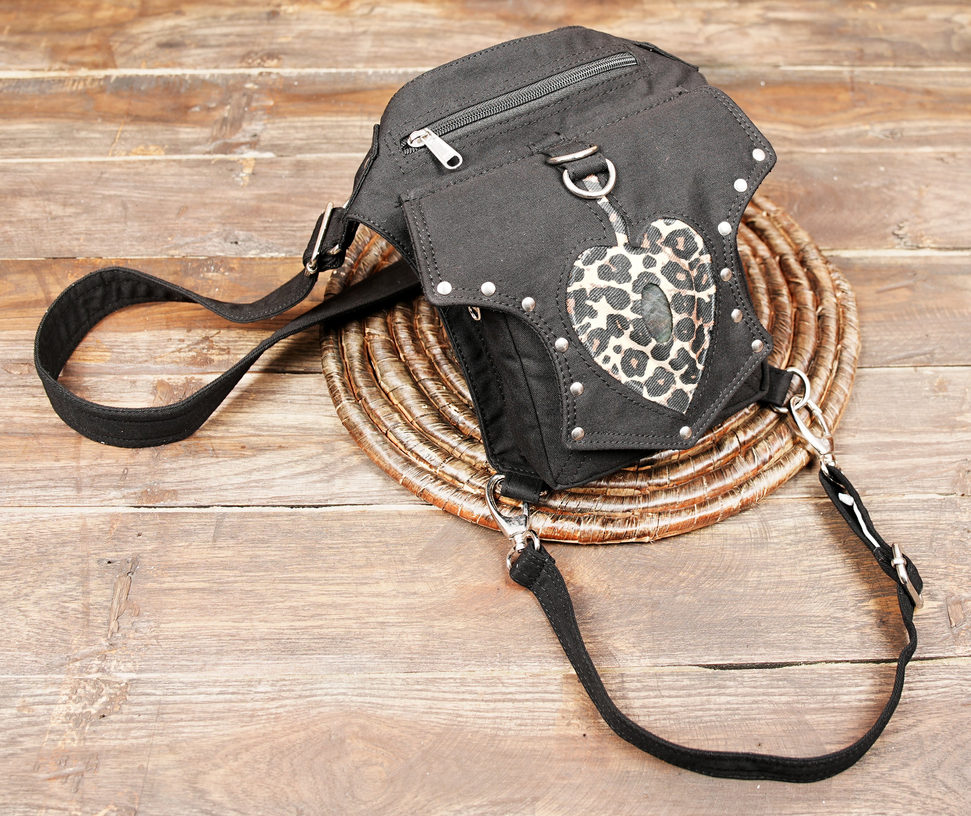 Cotton waist and thigh holster bag with animal print heart design