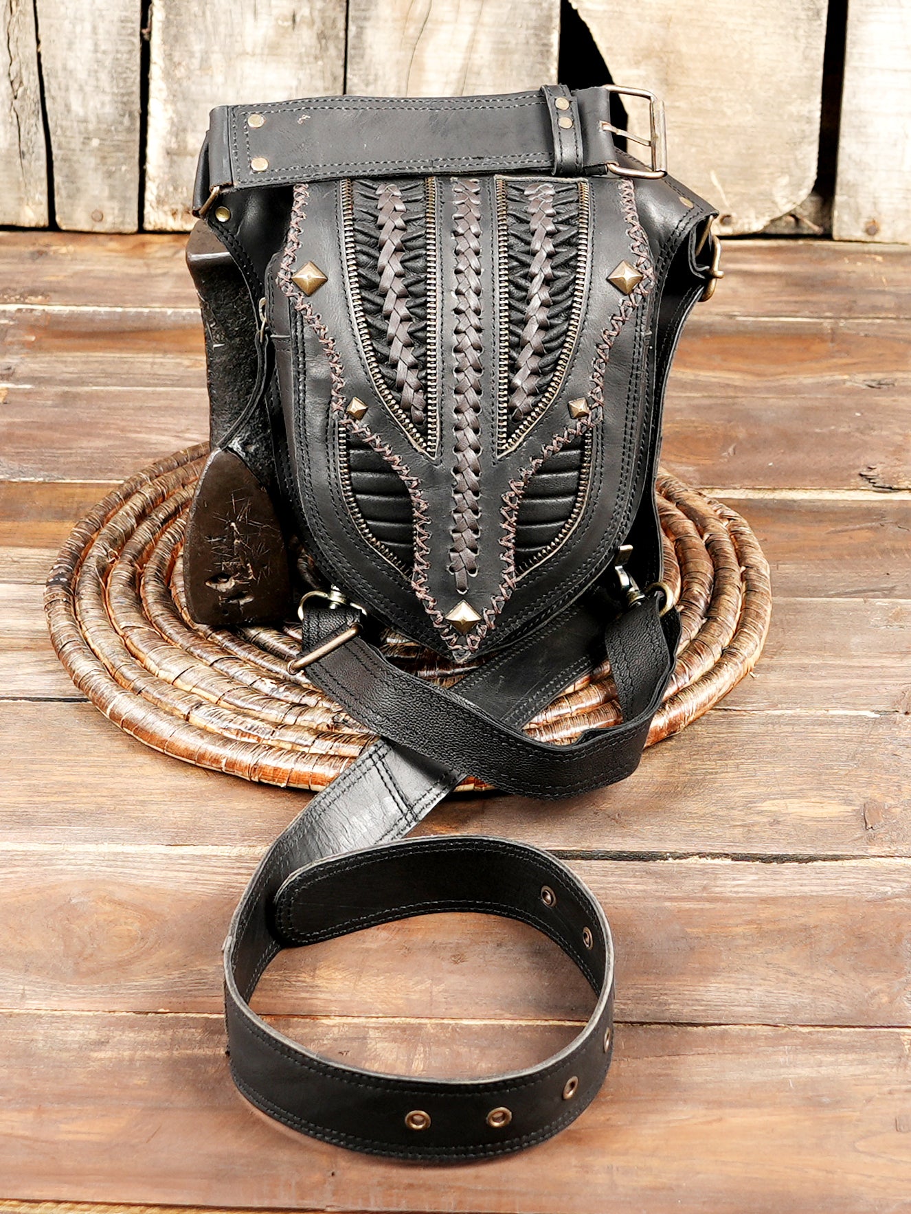Artisanal leather boho fannypack, festival utility belt with leg strap,BLACK  leather belt bag WITH PERFECT BODY 