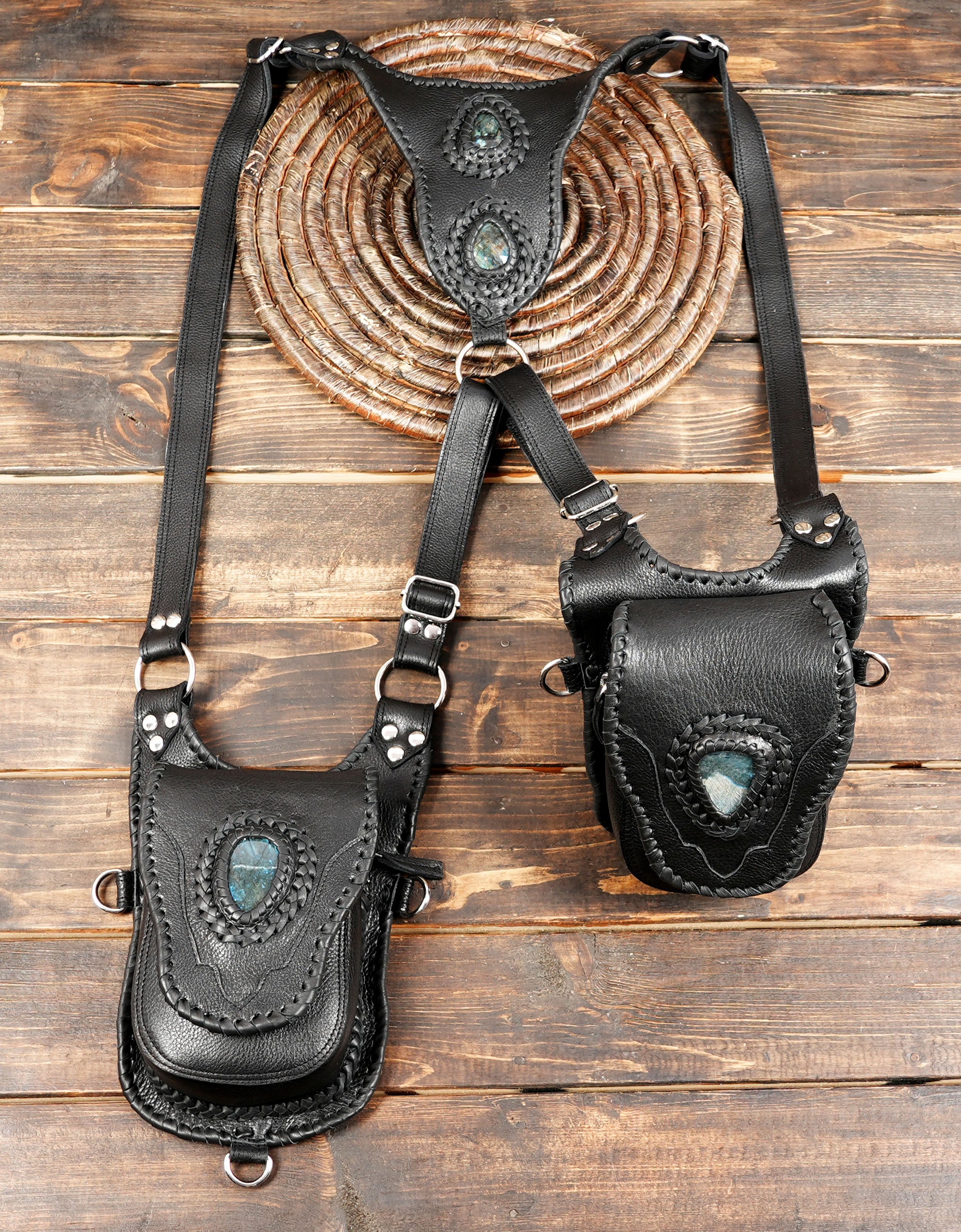 Festival-ready dual pocket holster bag made of premium black leather