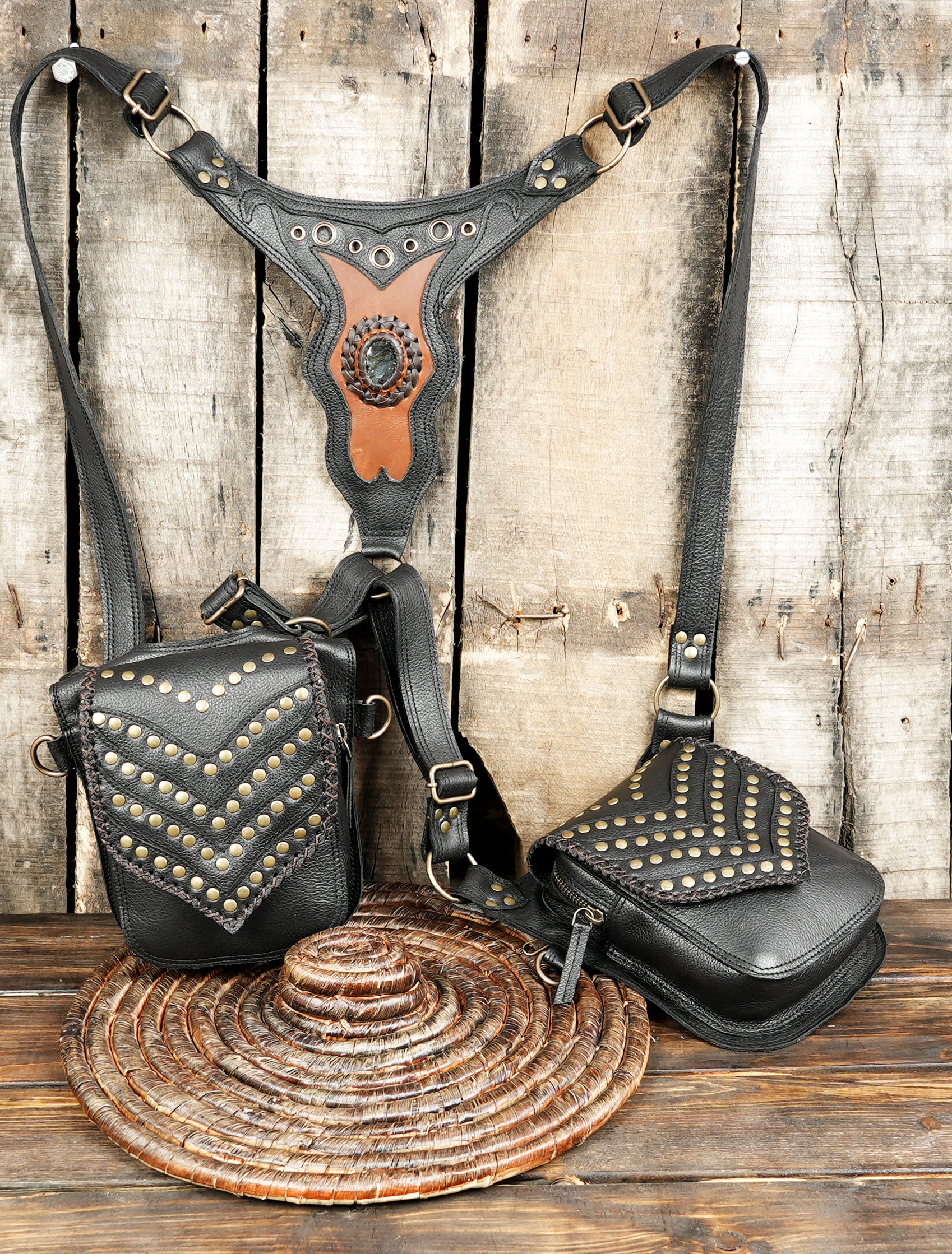 Leather Holster Bag || Burning Man Leather Holster Belt || Pocket Holster || Holster with labradorite gemstone || For Unisex || biker bags