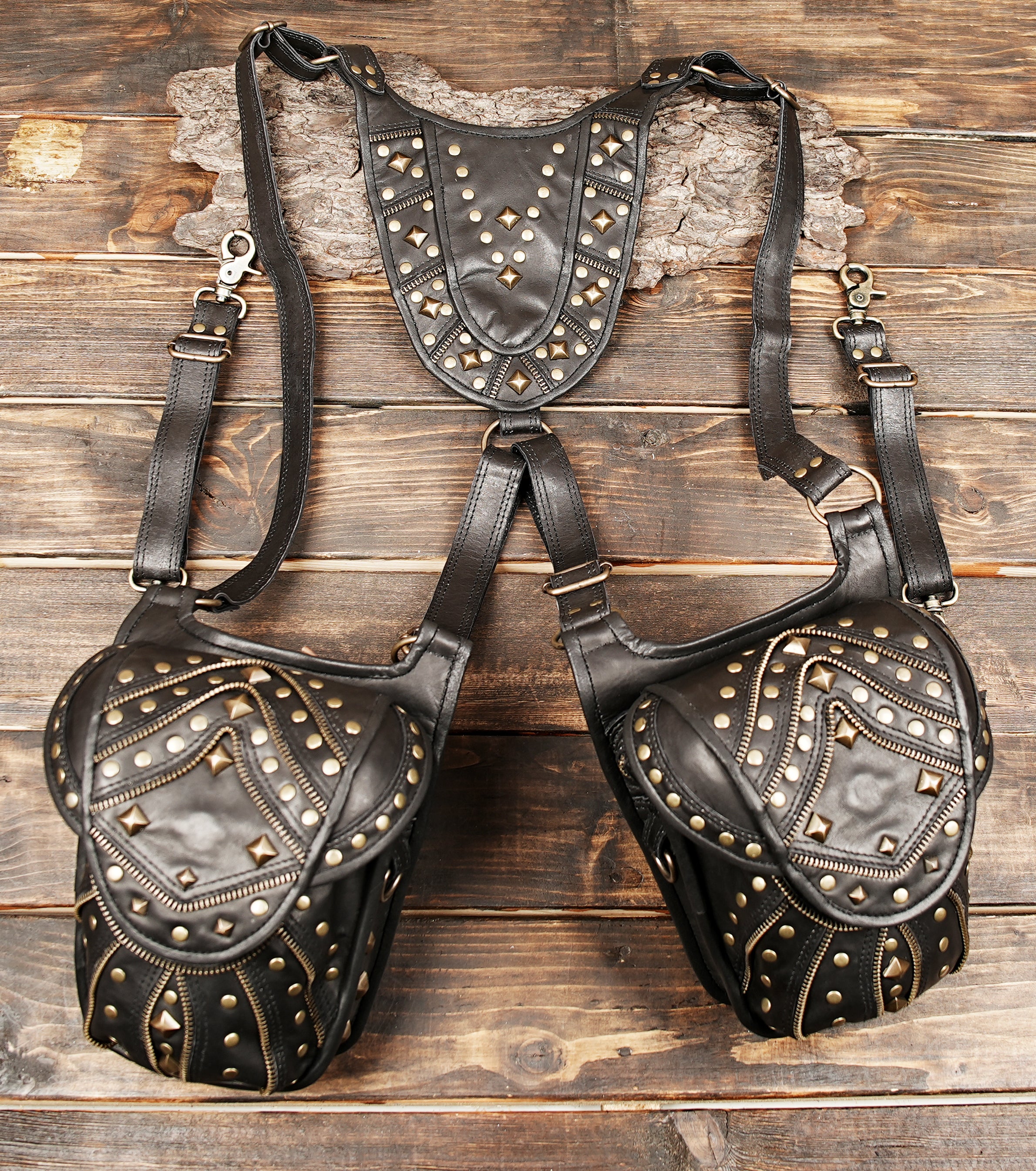 Dual pouch shoulder holster crossbody bag in vintage leather
