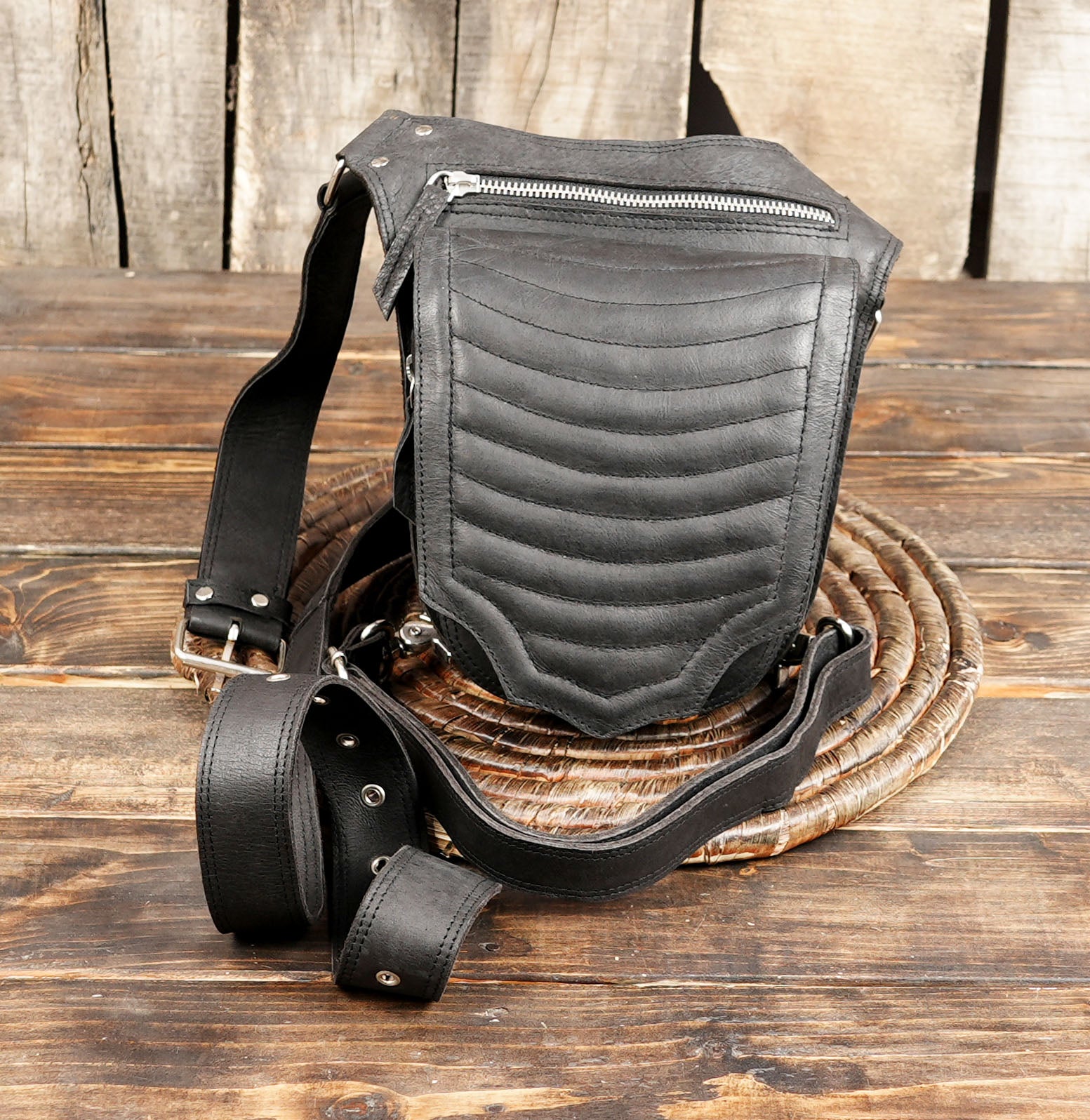 Minimal Black Leather Thigh Bag | Utility Belt for Men Women (LT-NS-WBTS-6025)