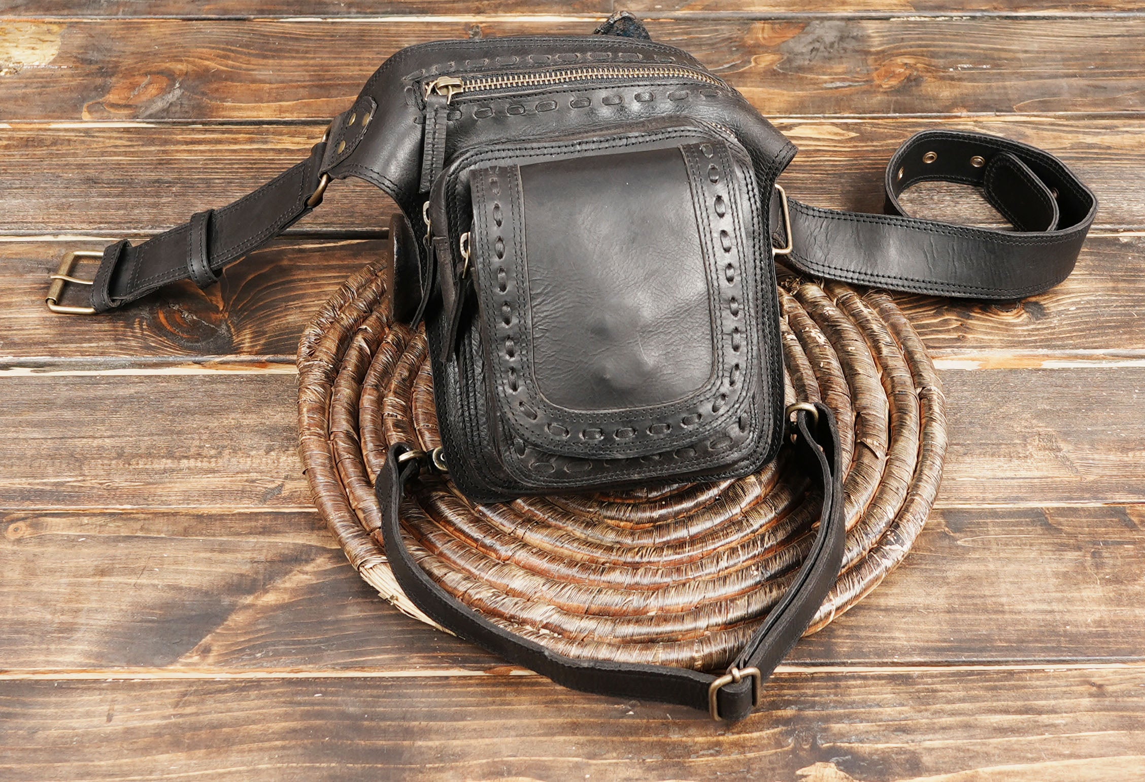 Handmade Black Leather Waist Thigh Belt with Zipper Pouch | Steampunk Leather Thigh Bag| Festival Waist Belt for Unisex (LT/AB/WBTS/6020)