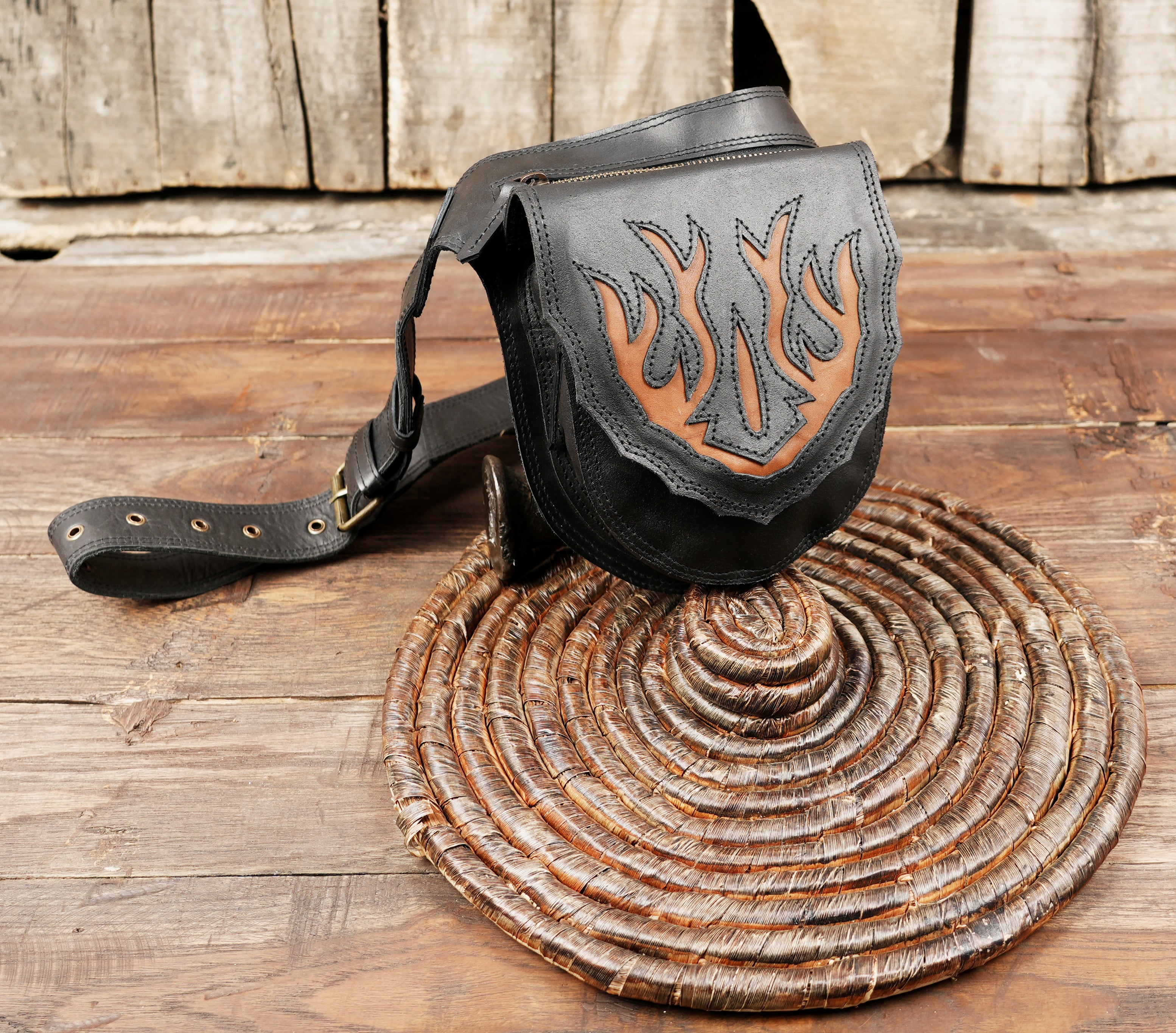 Genuine Leather Fanny Pack Well Made Durable Leather Waist Bag with Lots of Zipper Pockets with creativity and best design 