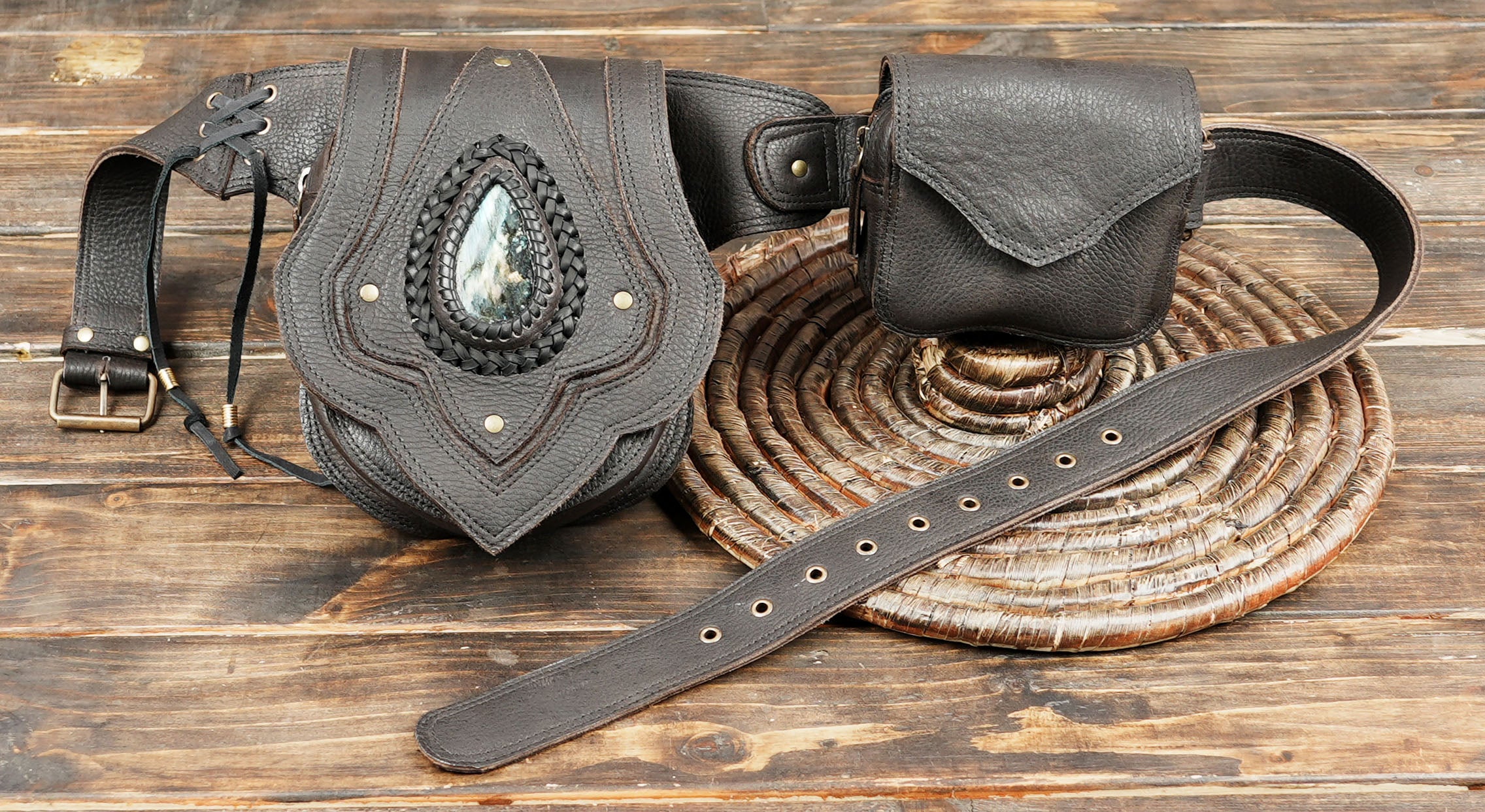 Handcrafted Leather Waist Bag: Your Stylish Sidekick for Festivals, Travel, and Everyday Adventures