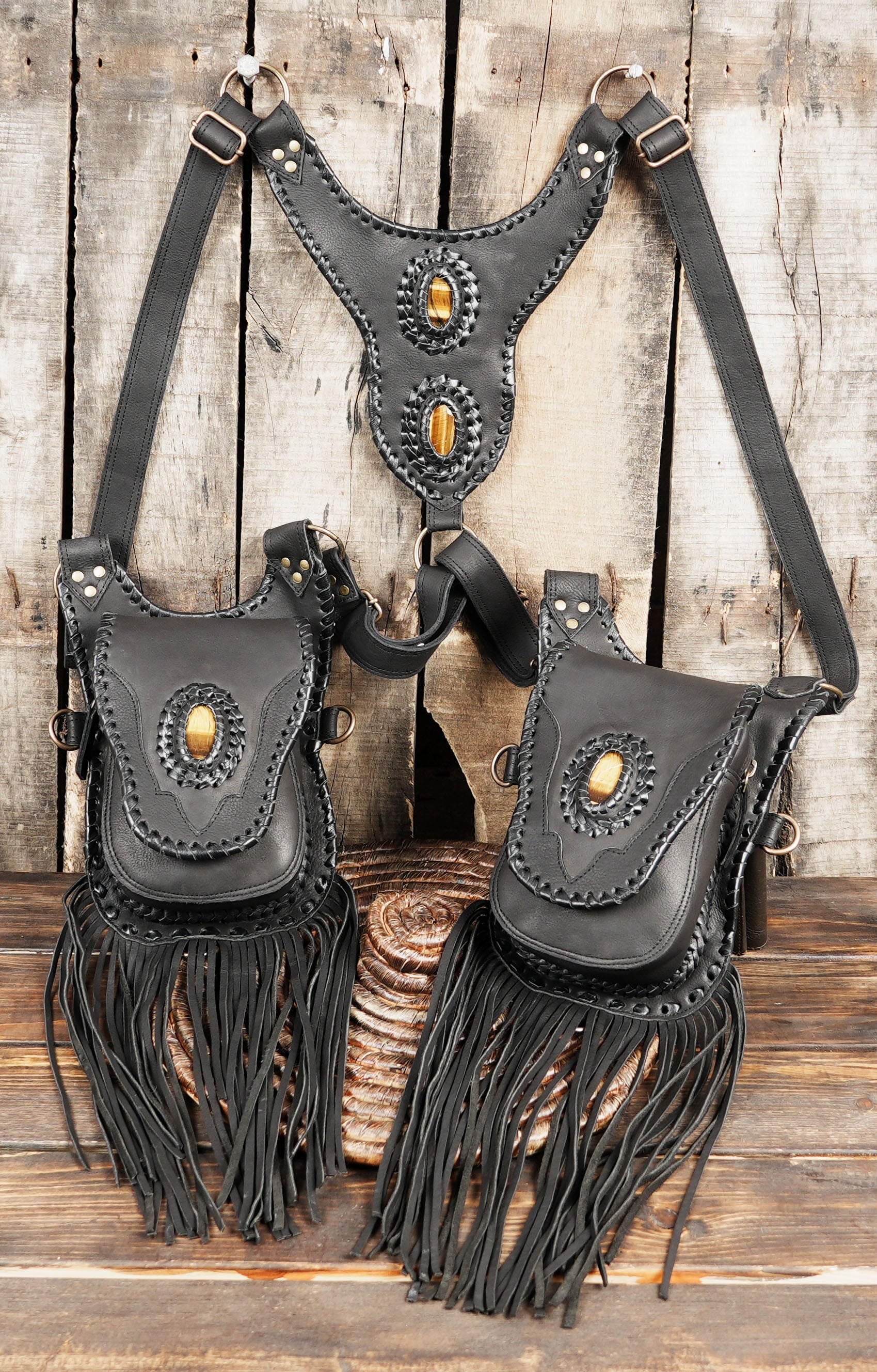 Handmade dual pouch leather holster with detachable straps