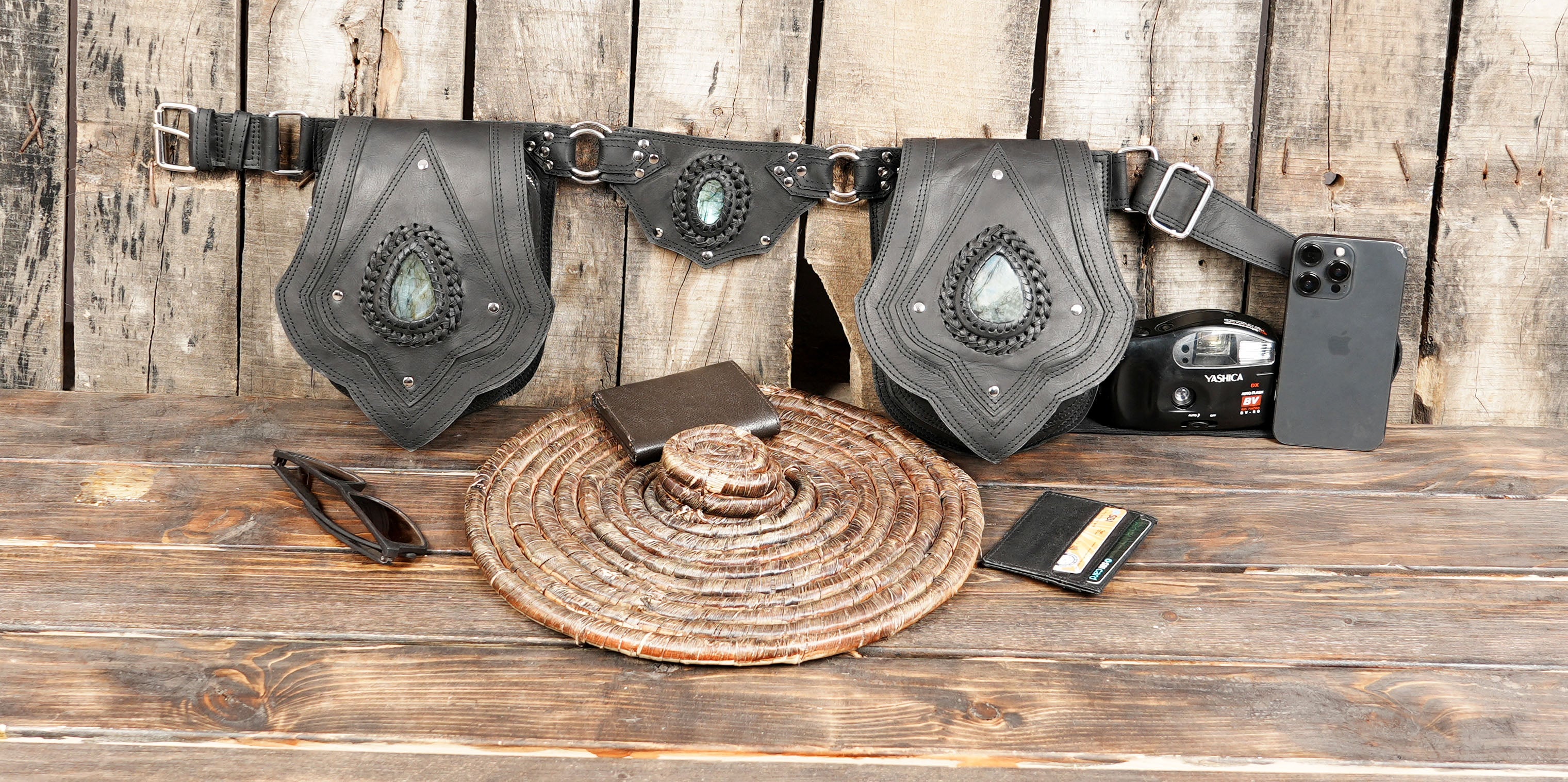 बोहो स्टीमपङ्क् कमरमेखला – वास्तविकचर्मणा सह हस्तनिर्मितं (LT-NS-WB-6025)