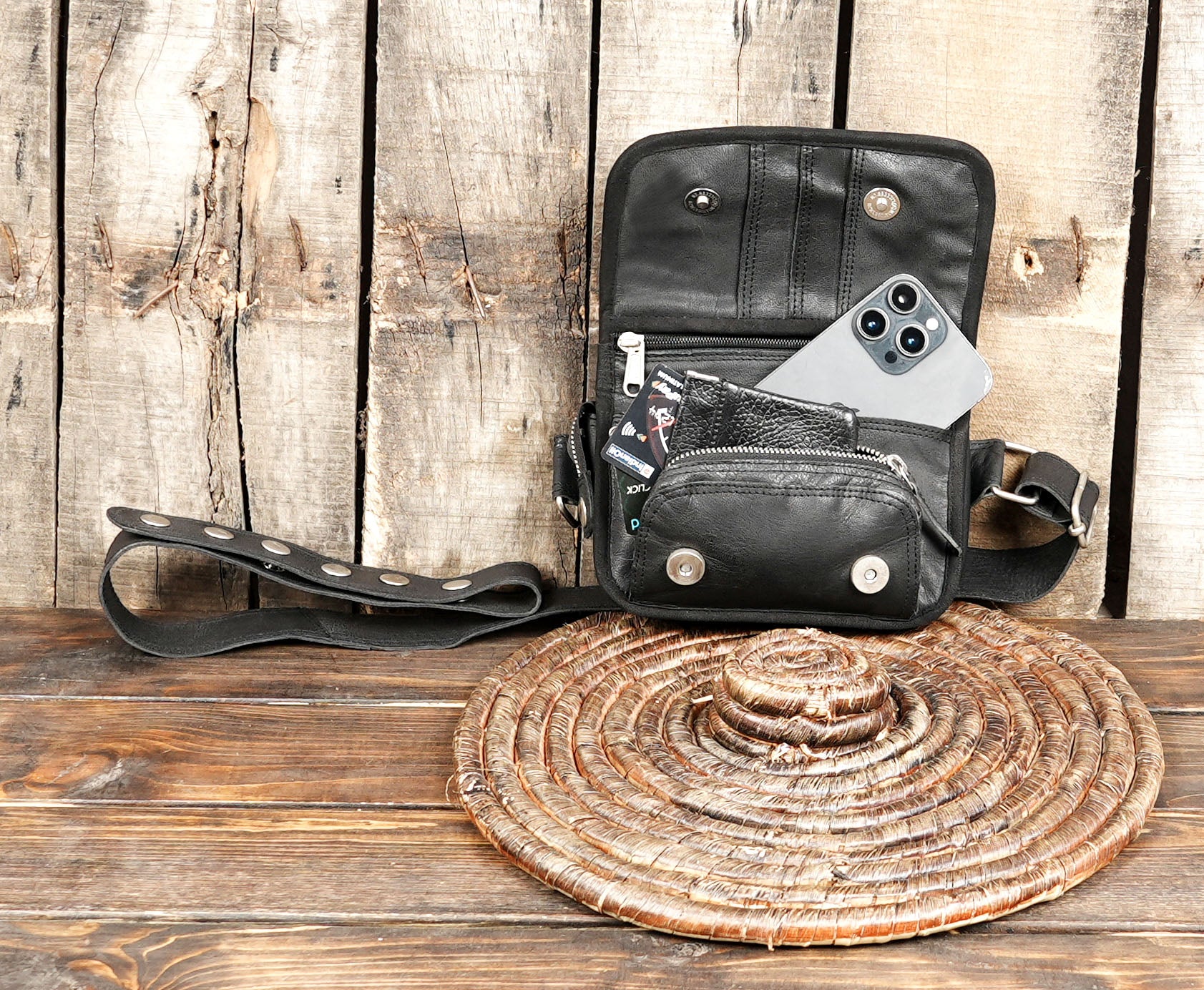 Adjustable waist strap with secure buckle fastening