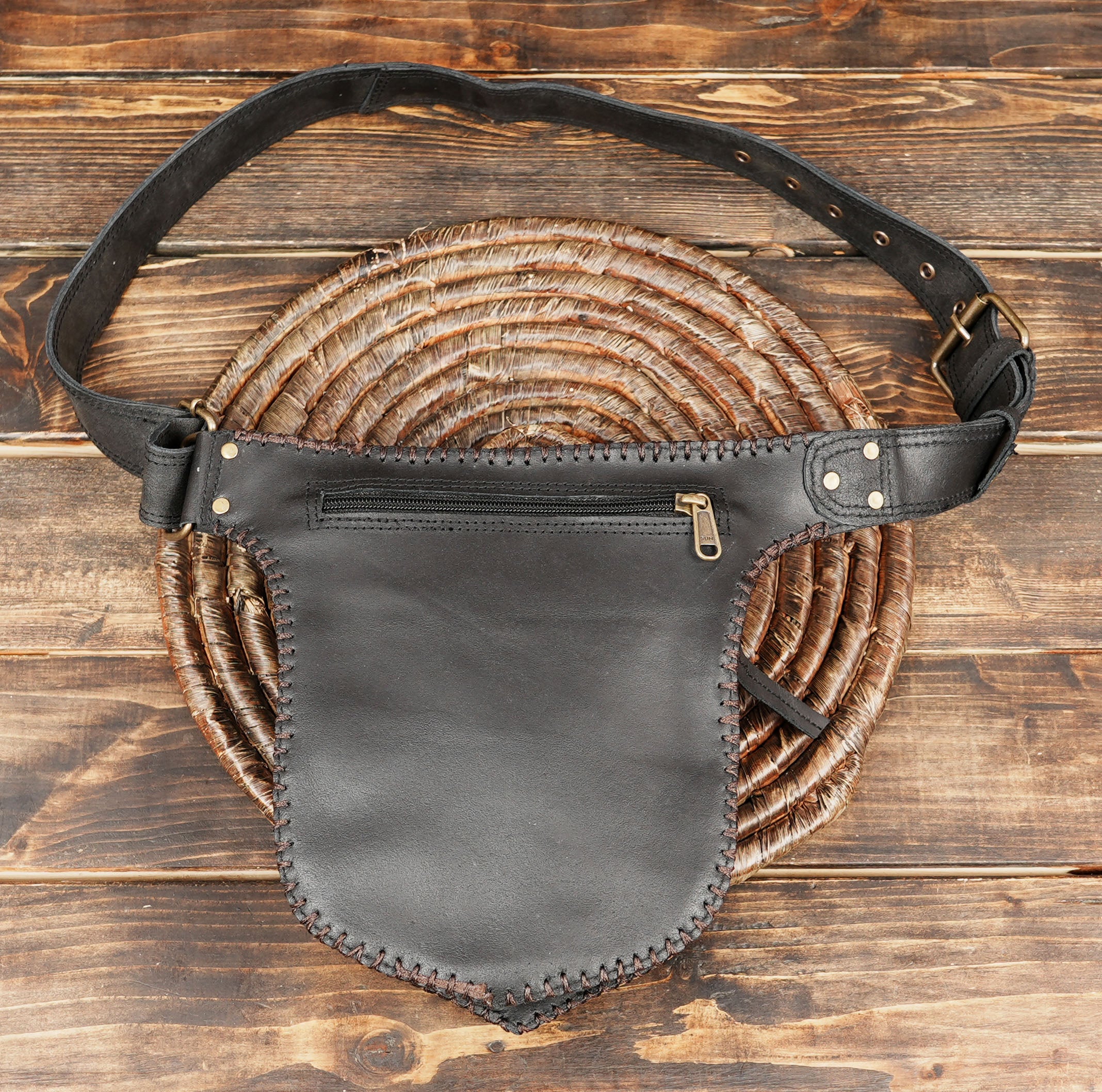 Two-Tone Leather Waist Belt with Gemstone (LT-AB-WB-6207)