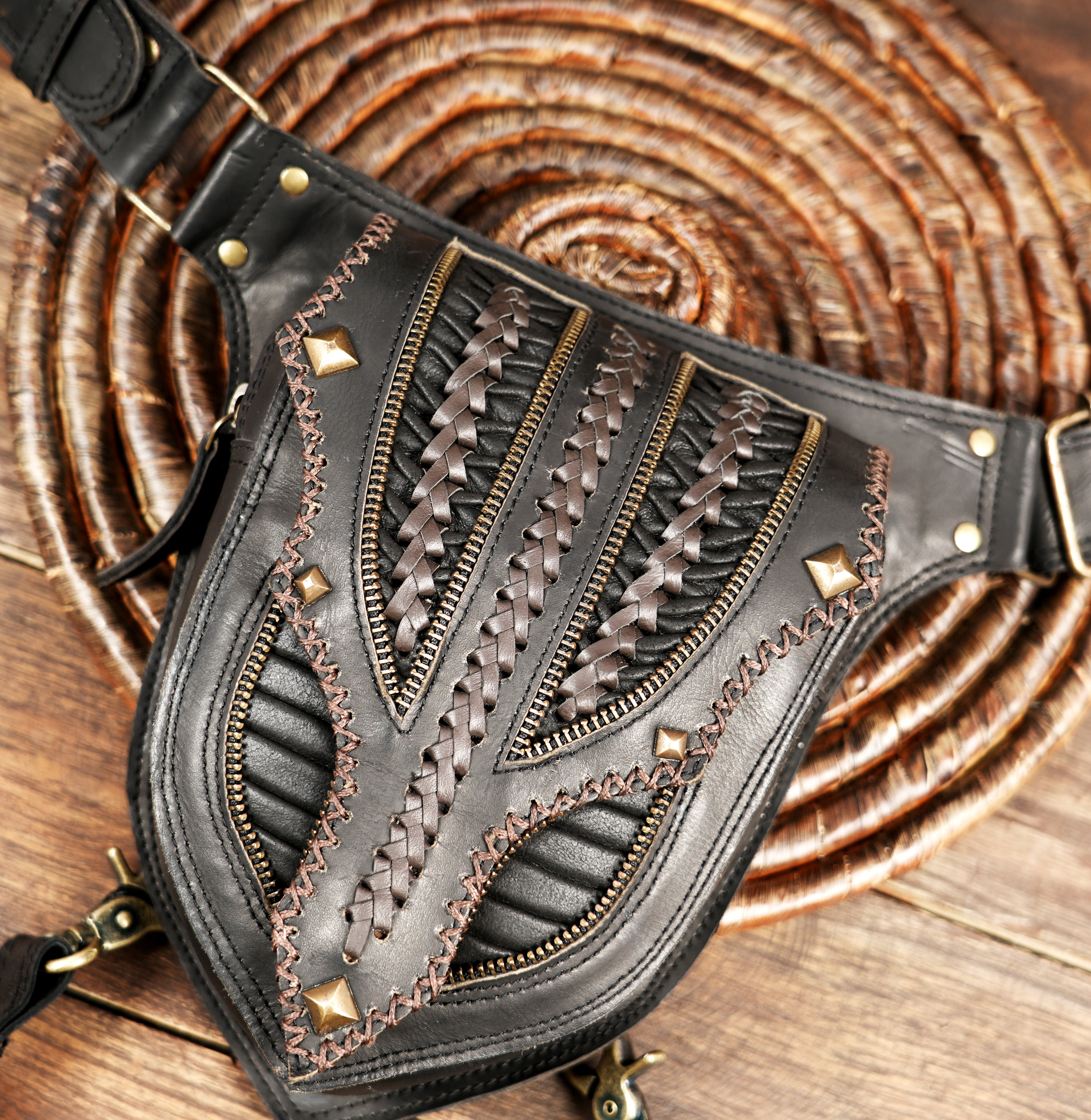 Buy Handmade Leather Thigh Bag: Hip Fanny Pack With Adjustable Strap Online in USA 