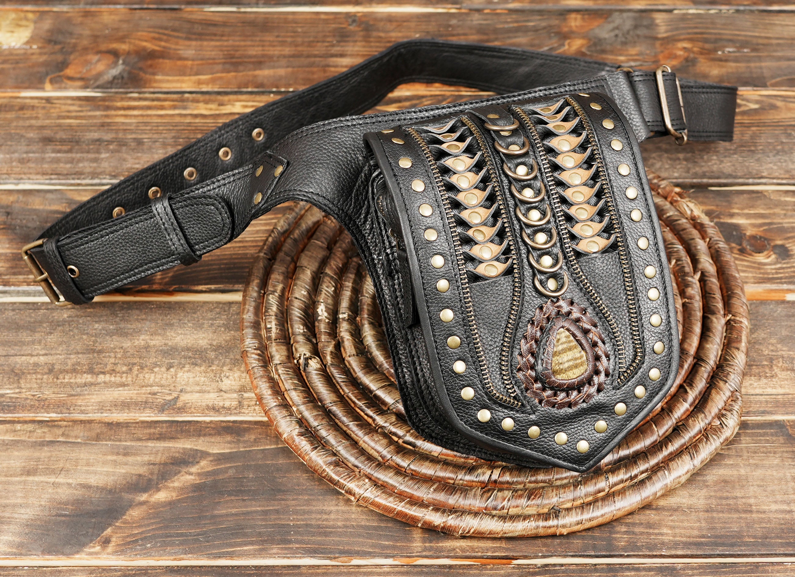 Handmade  Black Leather Waist Belt (LT-AB-WB-6180)