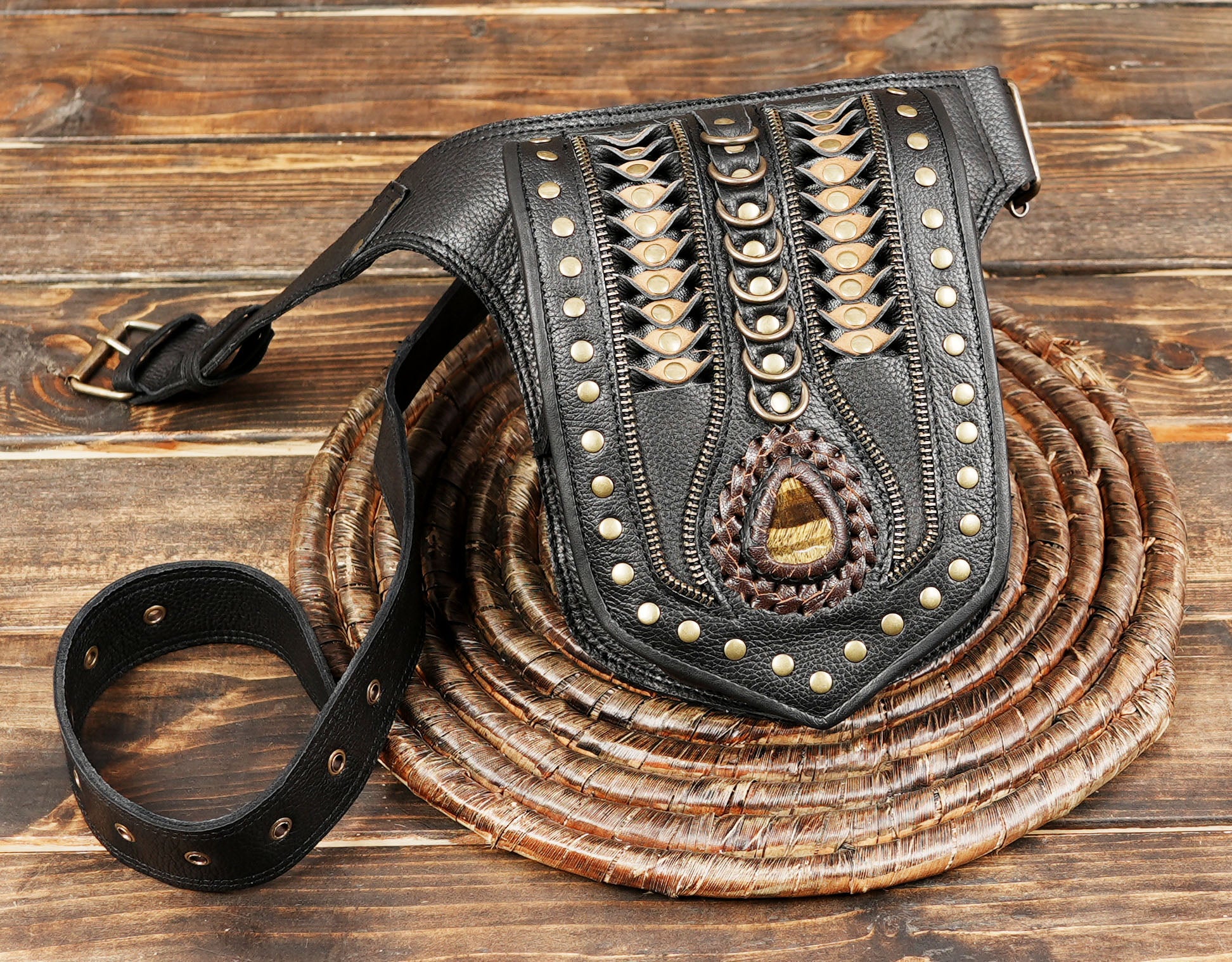 Handmade  Black Leather Waist Belt (LT-AB-WB-6180)