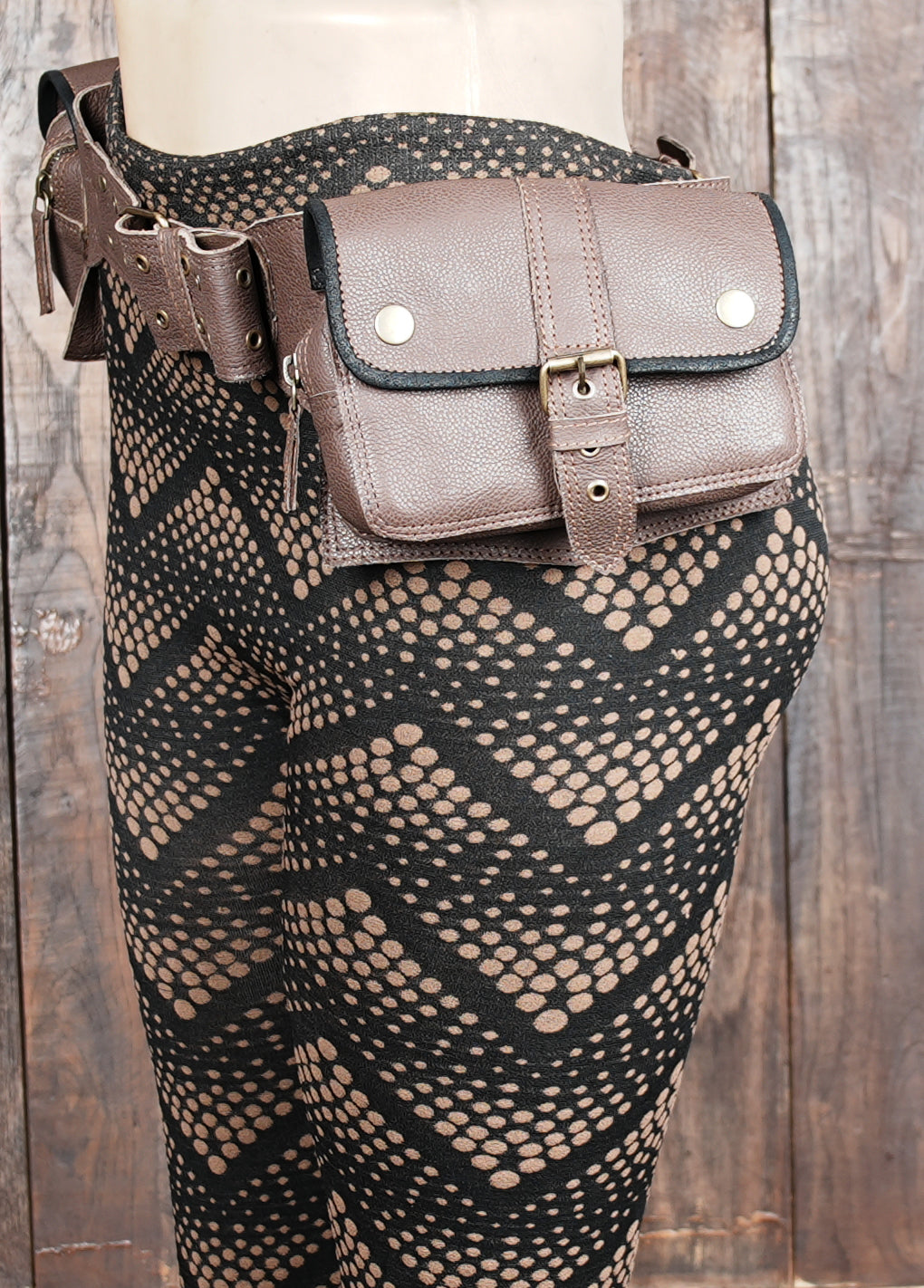 Fanny Pack Waist Bag Multifunction Genuine Leather Hip Bum Bag Travel Pouch for Men and Women with good metal lock 