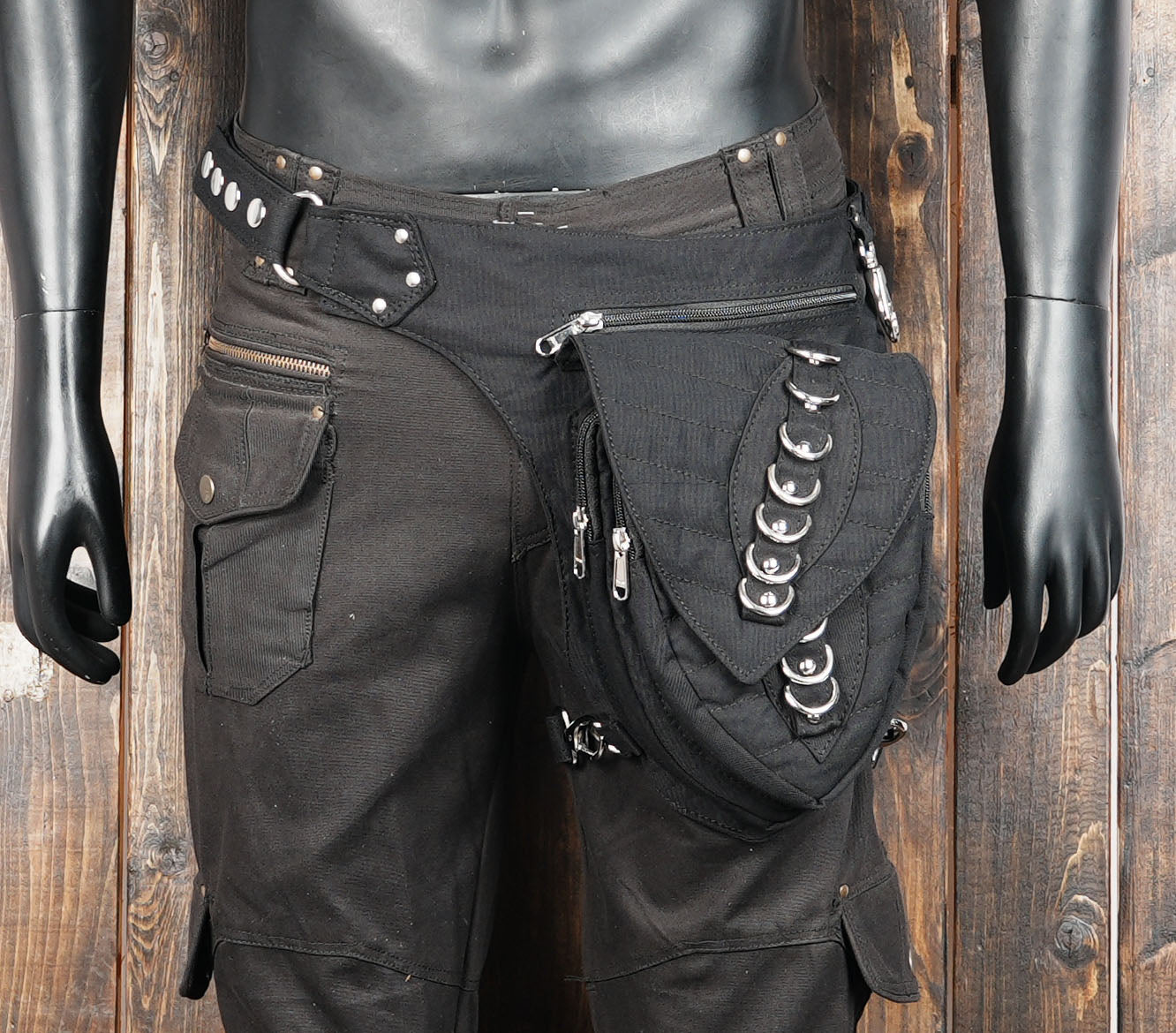 Cotton leg and waist bag with adjustable straps and D-rings