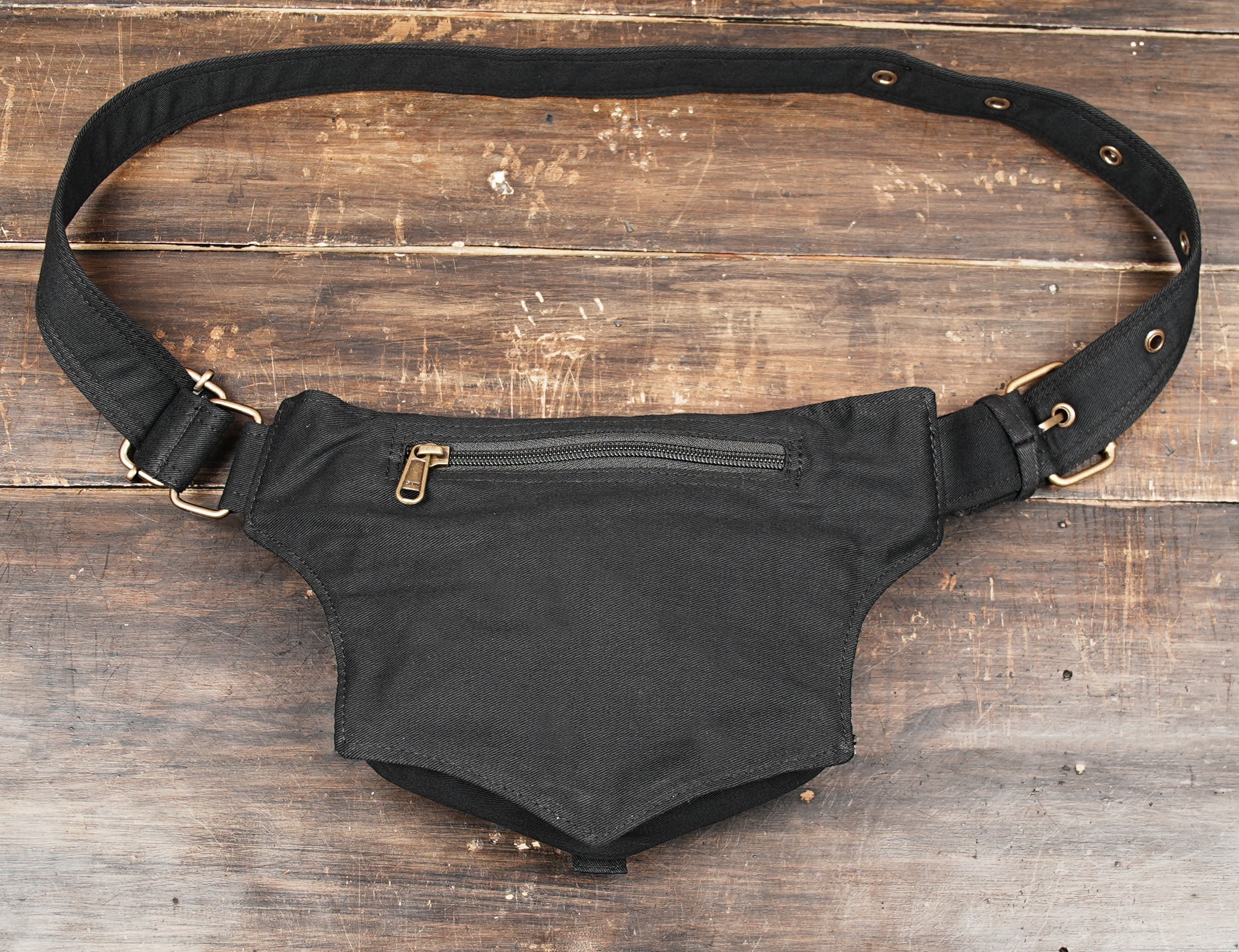 Lightweight canvas hip bag