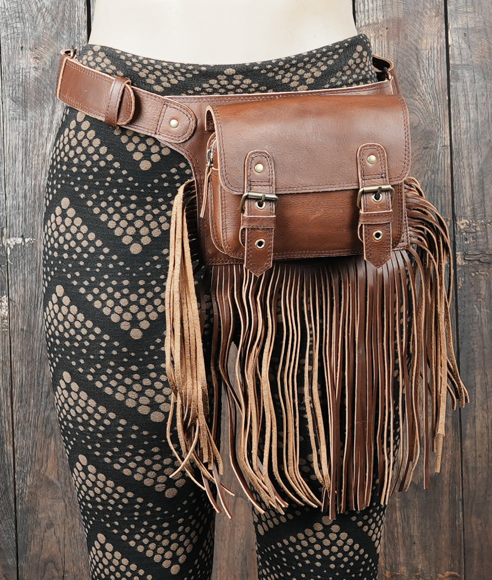 Handmade festival accessory leather hip pouch with western look