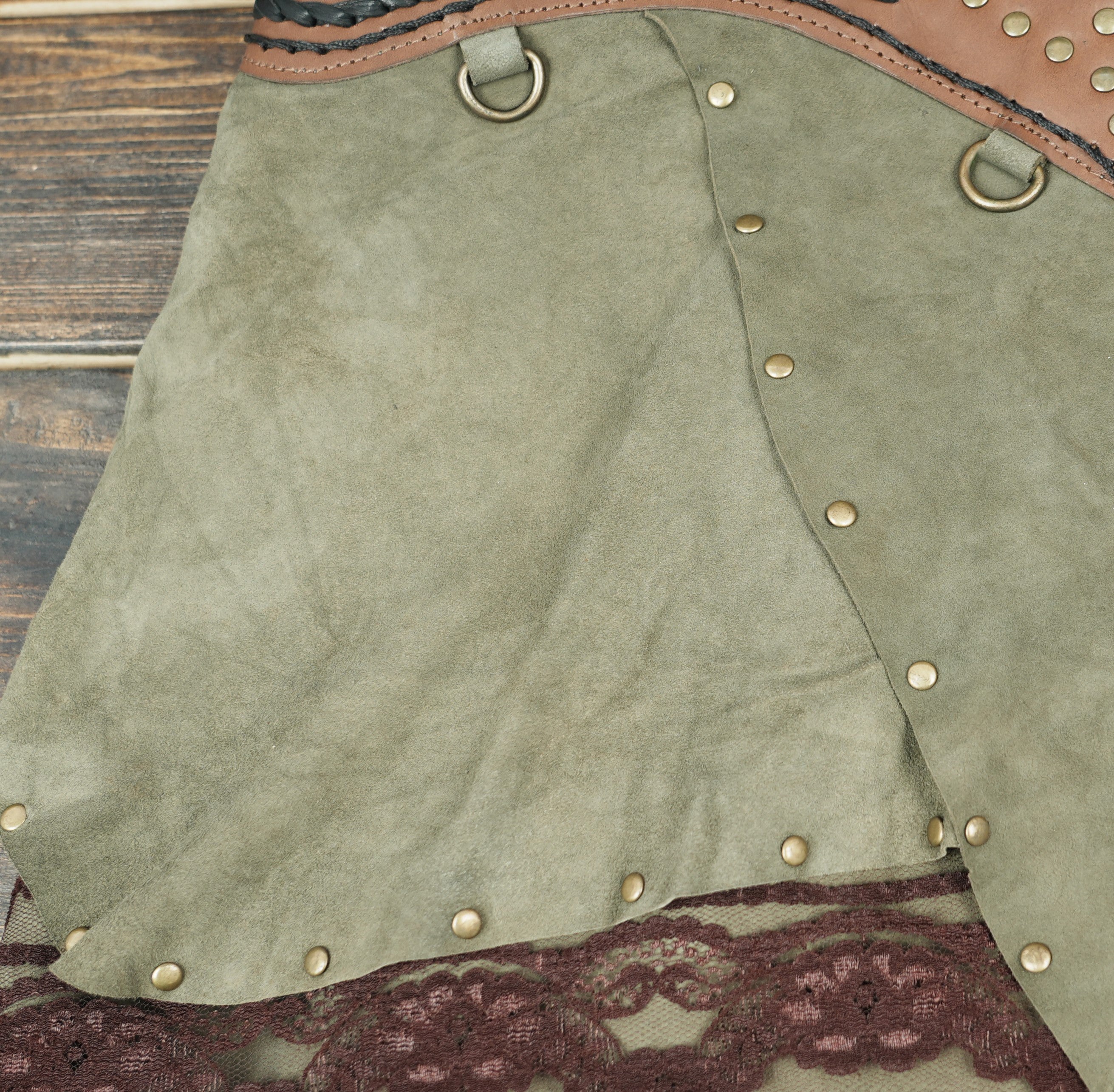 Women’s fantasy outfit leather skirt with pouch