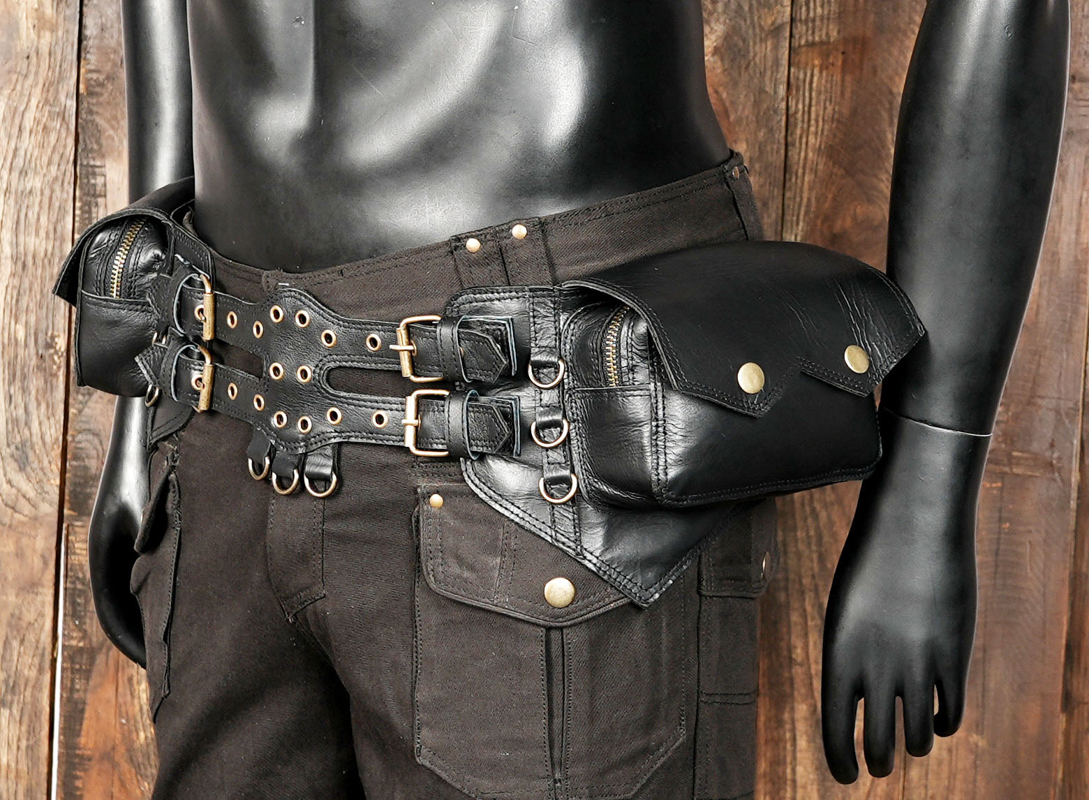 Steampunk Leather Waist Belt: Utility Pouches, Labradorite Gemstone Detail with creativity and pouches 