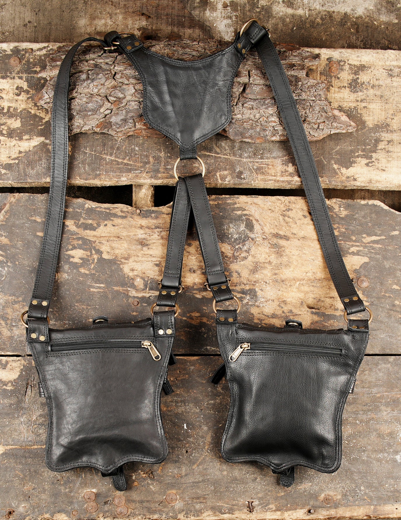 Festival holster bag , Steampunk style in black leather holster with zipper 