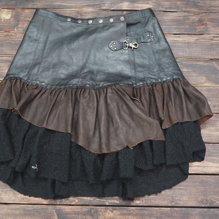 Handmade leather skirt belt with ruffled design