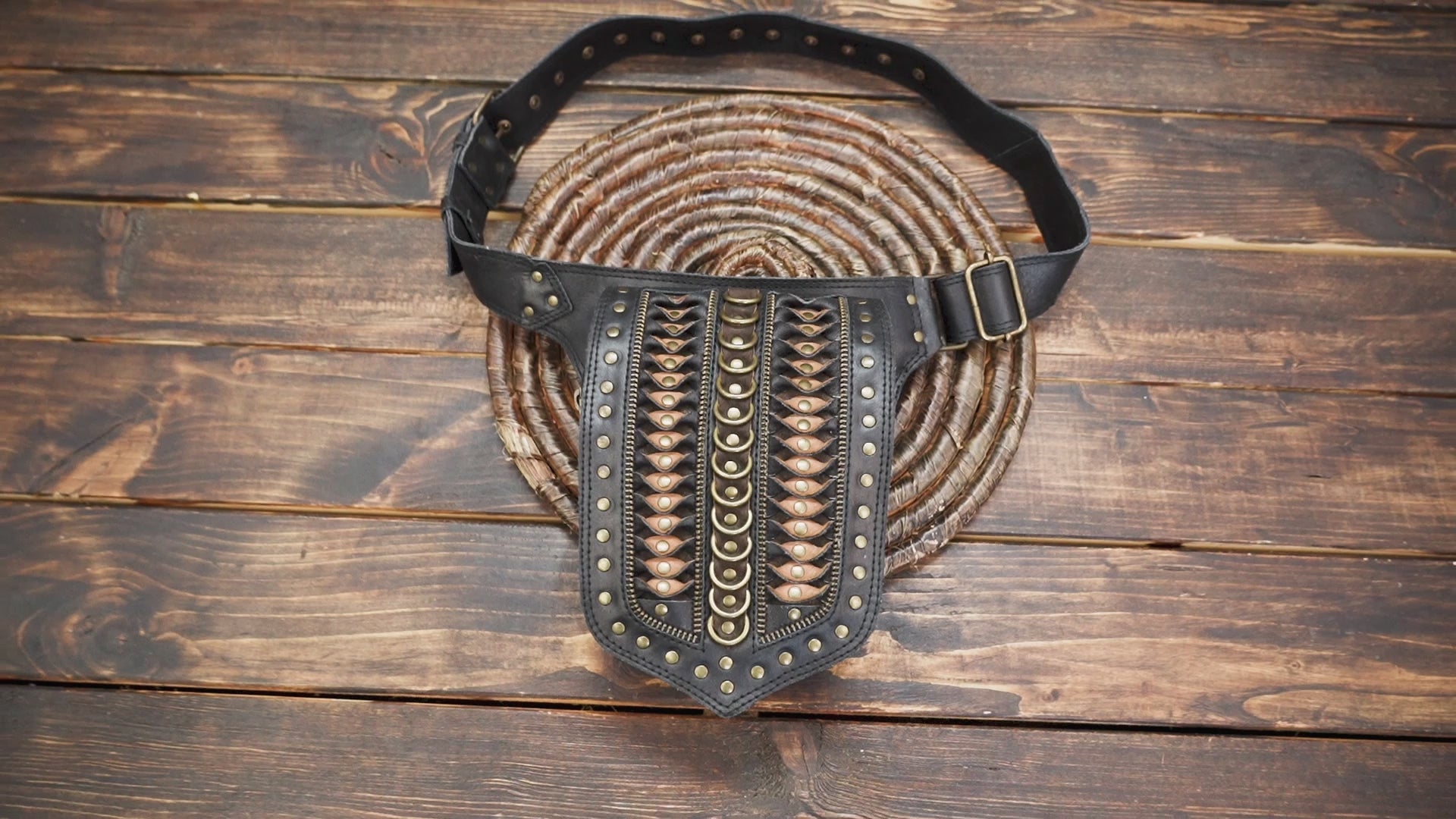 Classy Waist Bag Black Color Leather Waist Pouch Big Size Trendy and Stylish Belt Bag Women and Girls College and Daily Use Travel Bag