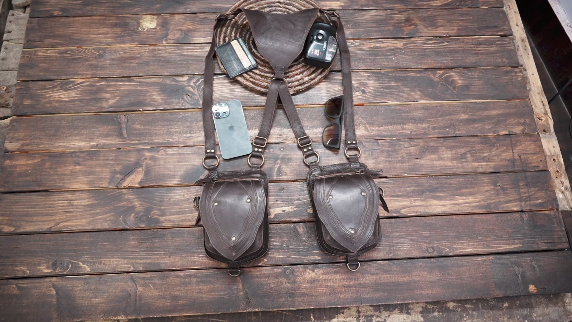 Designed with two spacious pouches, it provides ample room to store your essentials such as phone, wallet, or keys, while keeping your hands completely free.