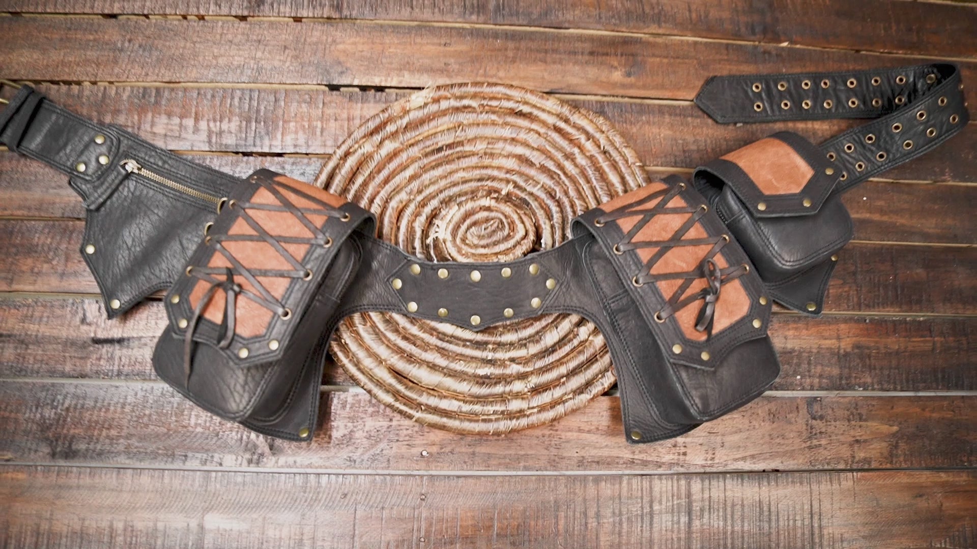 ハンドメイドブラックレザーウエストベルト（LT-AB-WB-6089）