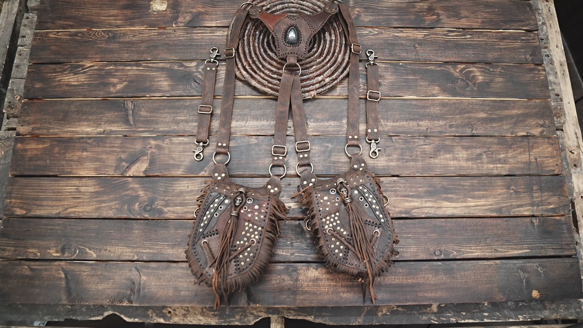 Black Leather Holster with Double Pockets – Steampunk & Cosplay Accessory For Unisex.
