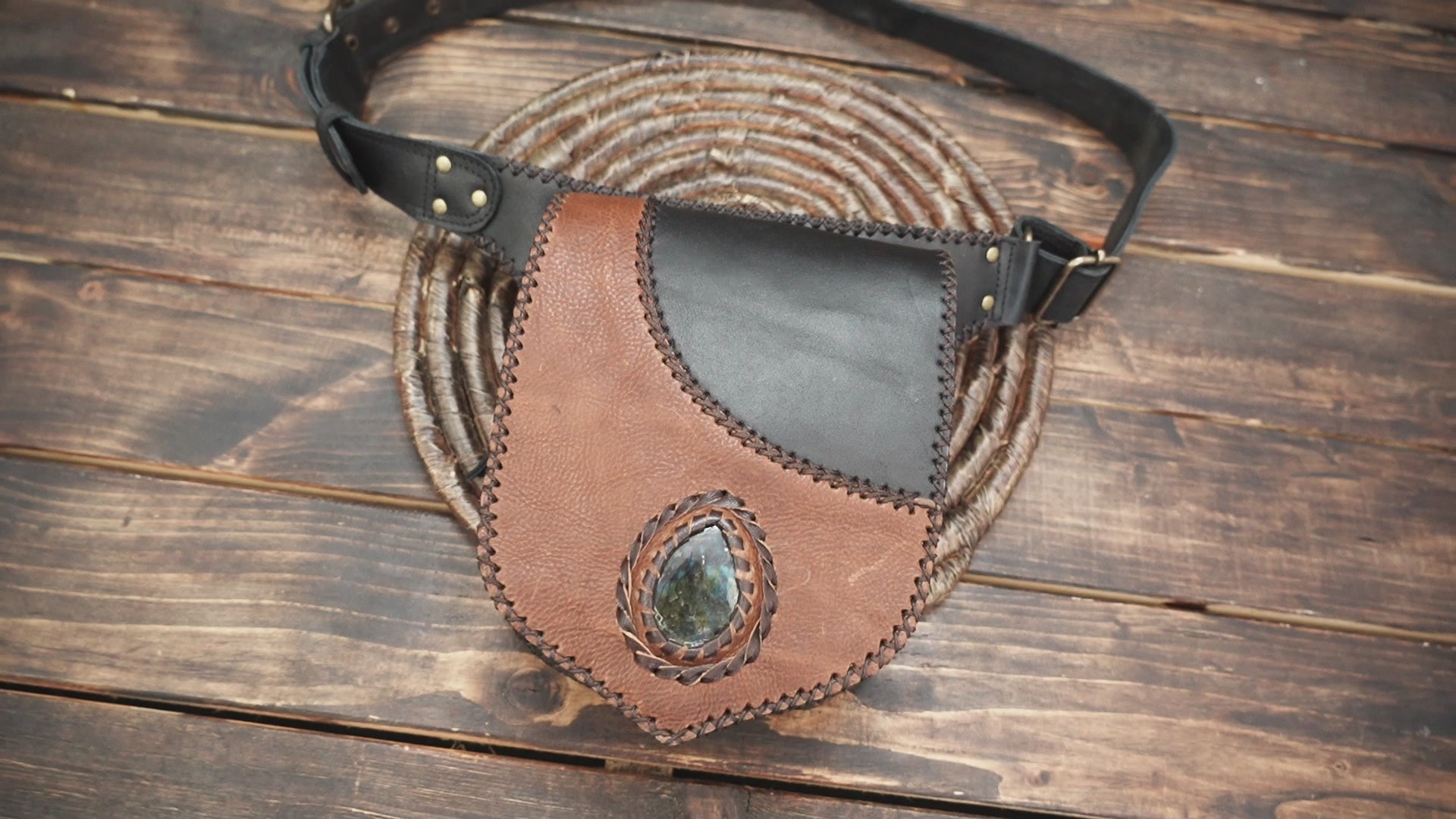 Two-Tone Leather Waist Belt with Gemstone (LT-AB-WB-6207)