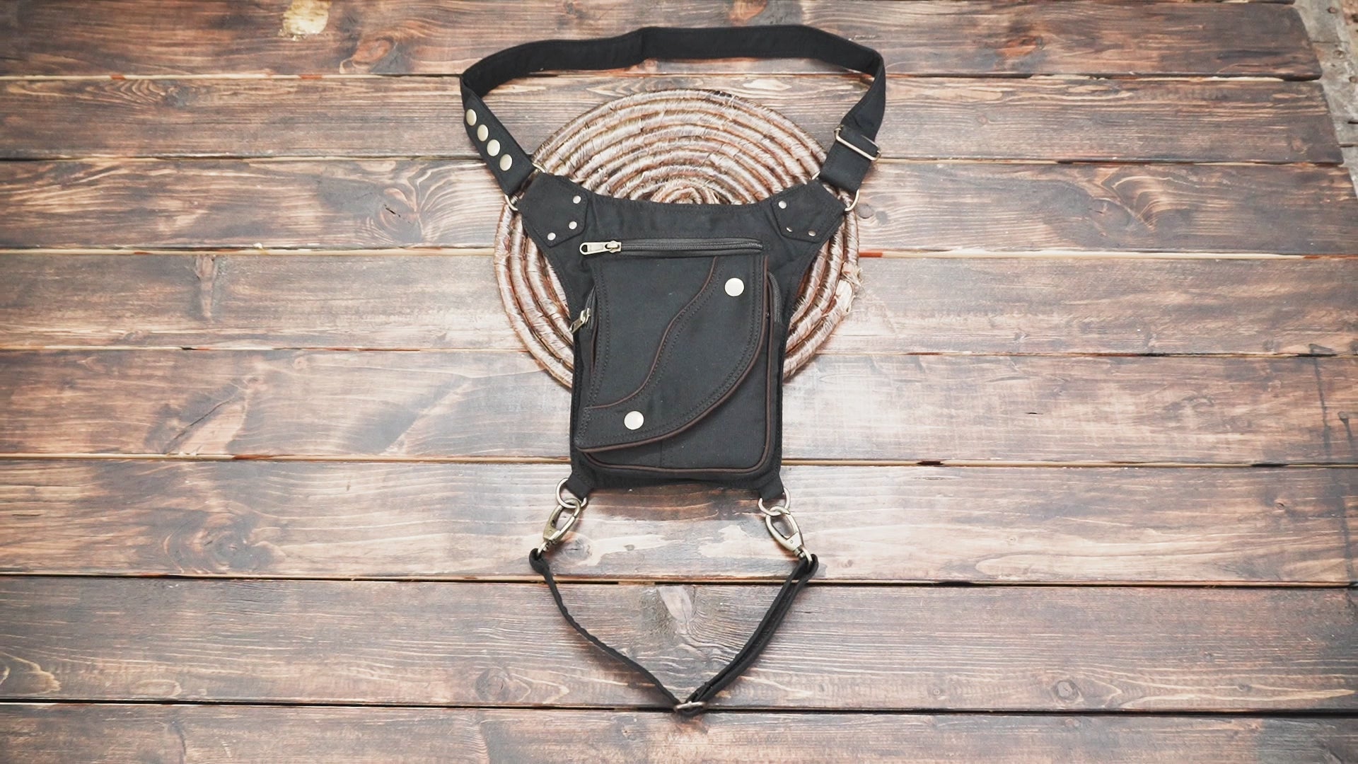 Leather Utility Belt Bag: Unisex Thigh Strap Fanny Pack